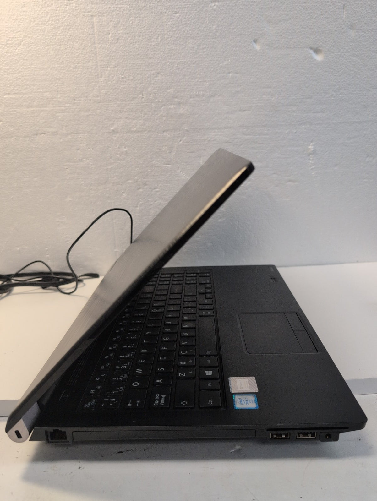 🎸 Toshiba Tecra A50-C 15.6" Laptop i7-6600U /8GB RAM /500GB HDD/Windows10 Pro