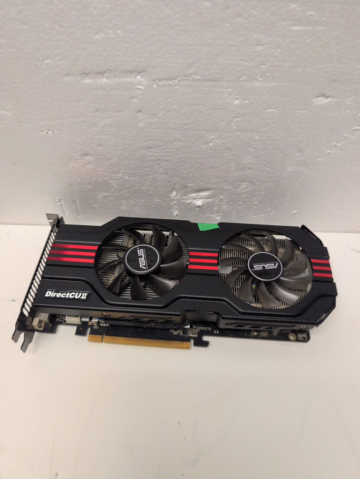 🎸 ASUS GeForce GTX 560 ENGTX560 DCII TOP/2DI/1GD5 1GB GDDR5 Graphics Card