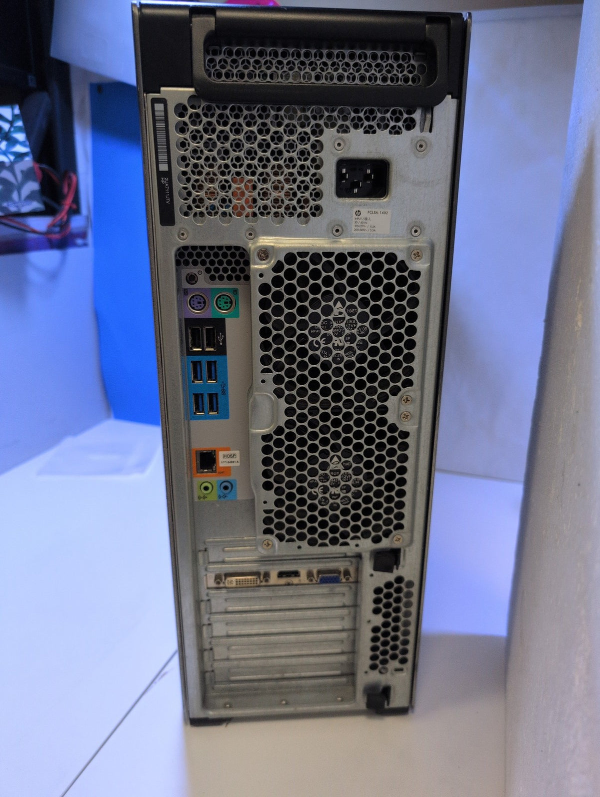 HP Z640 Workstation Intel Xeon E5-2630 v3 16GB RAM 1TB HDD Win 11 Pro -
