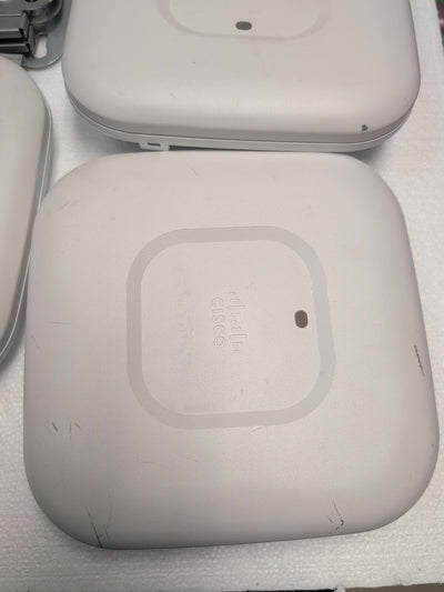 5x Cisco AIR-CAP2702I-A-K9 Aironet Access Point w/ Mounting -