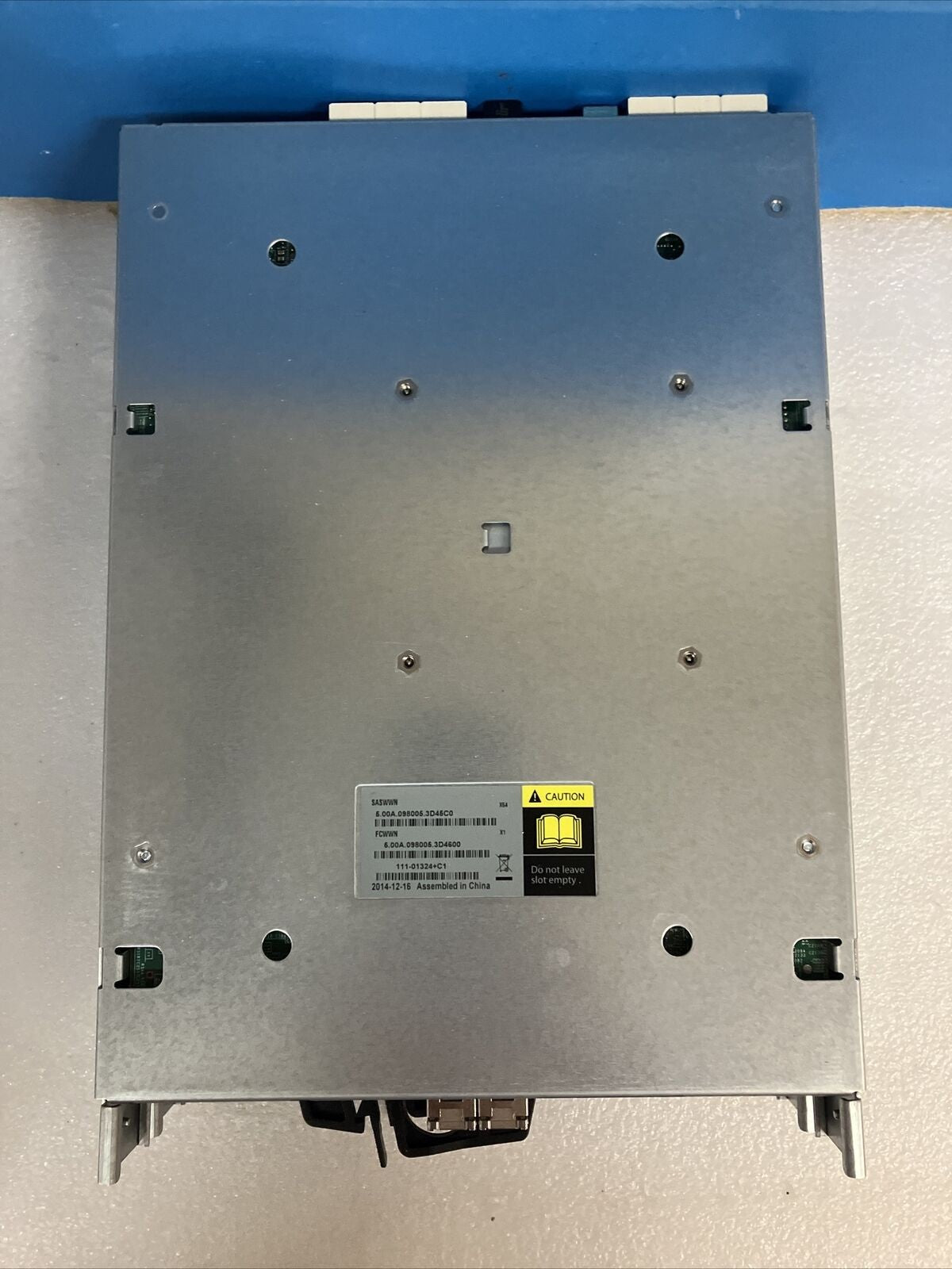 (Lot of 2x) NetApp 111-01324+C1 Controller Module SASWWN ~