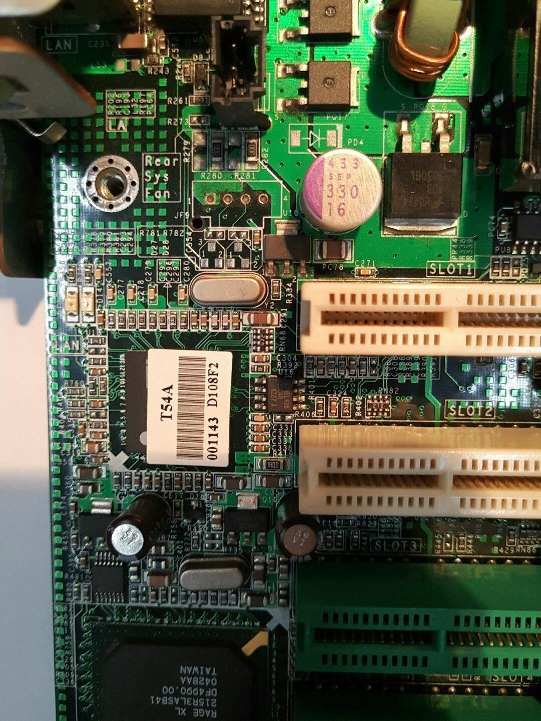 - Dell T3006 PowerEdge 1600SC System Board   533FSB