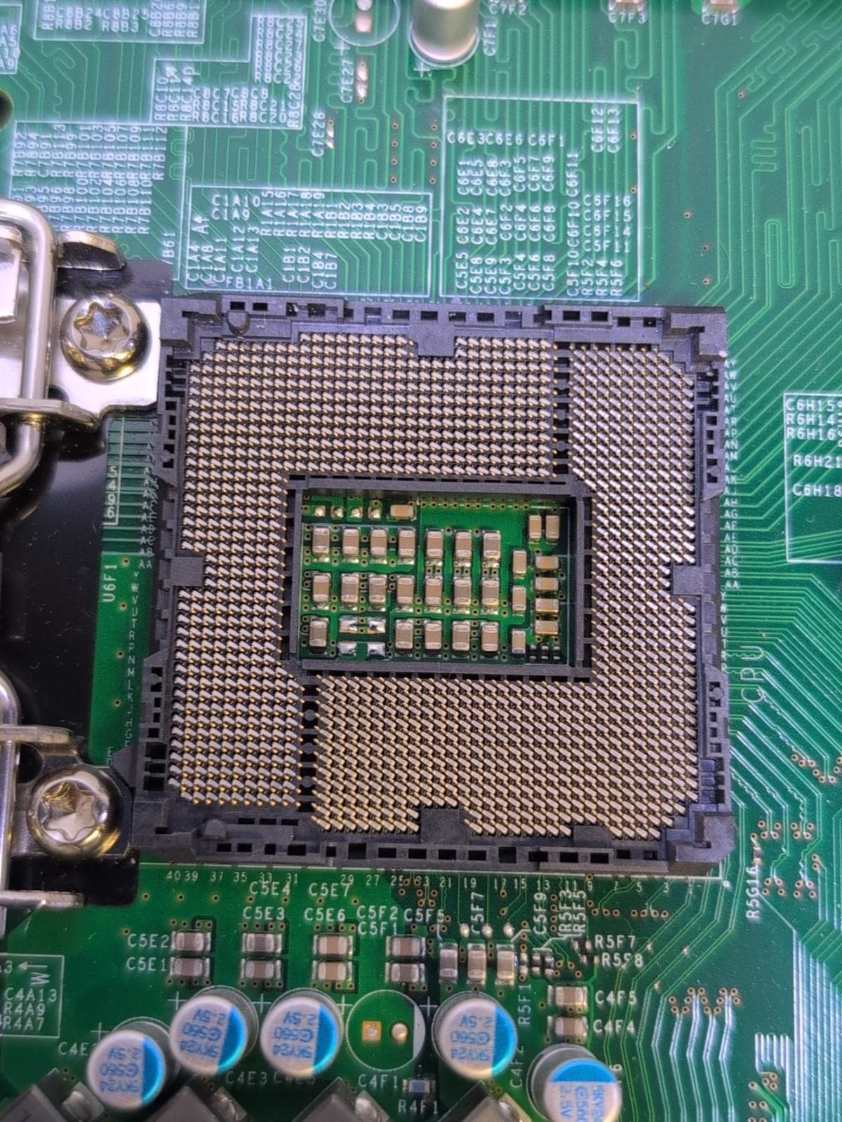 INTEL H57532-270/271 Server Motherboard 31S6EMB0090 With I/O Shield Tested -