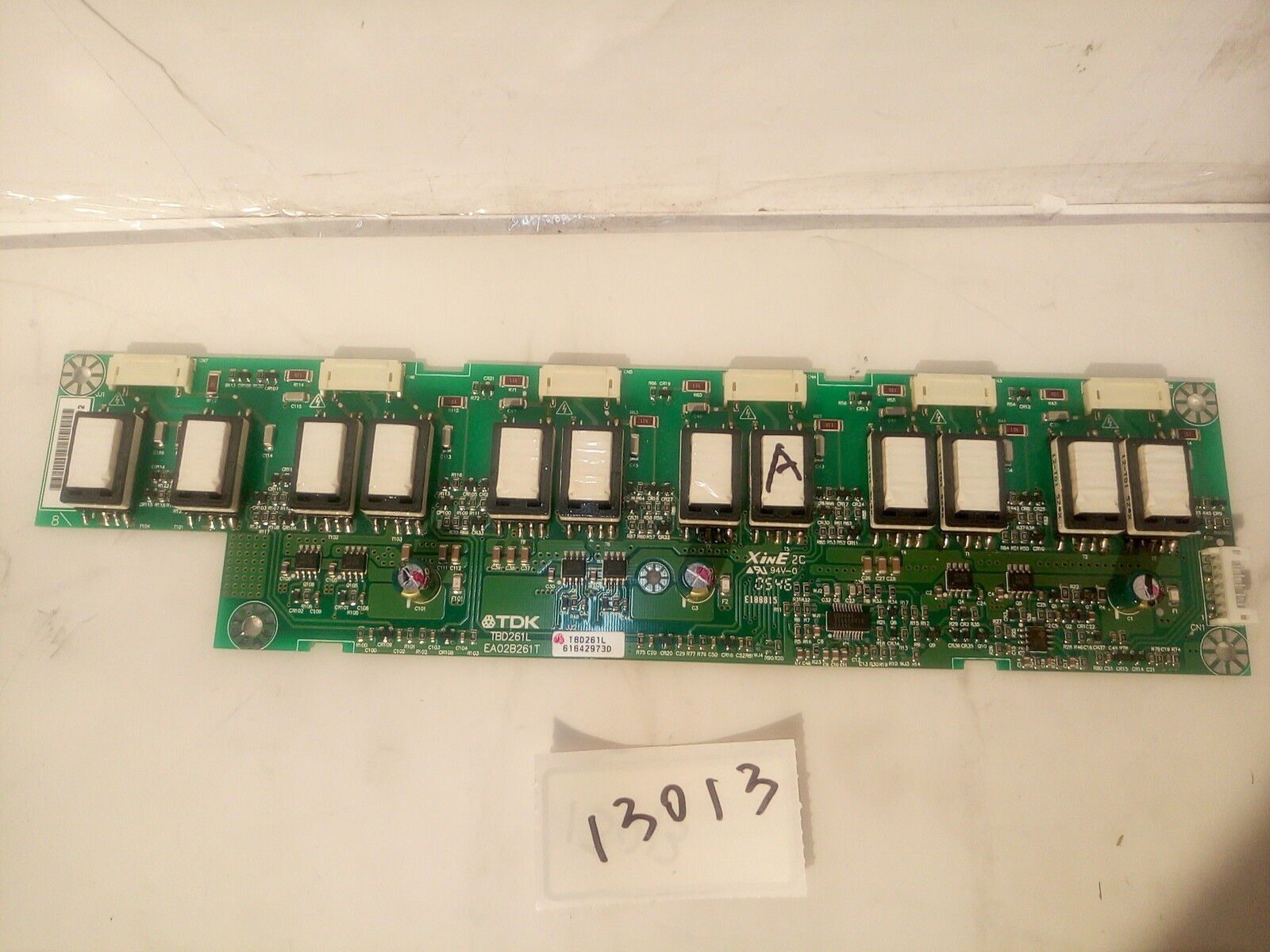 - LOT OF 2 TBD261L (EA02B261T) Backlight Inverter 5X606123C