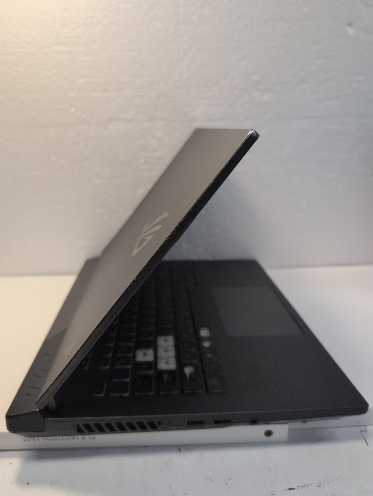 🎸 ASUS ROG Strix G513 Gaming Laptop Ryzen 7 4800H/16GB/512GB SSD/RTX 3050 READ