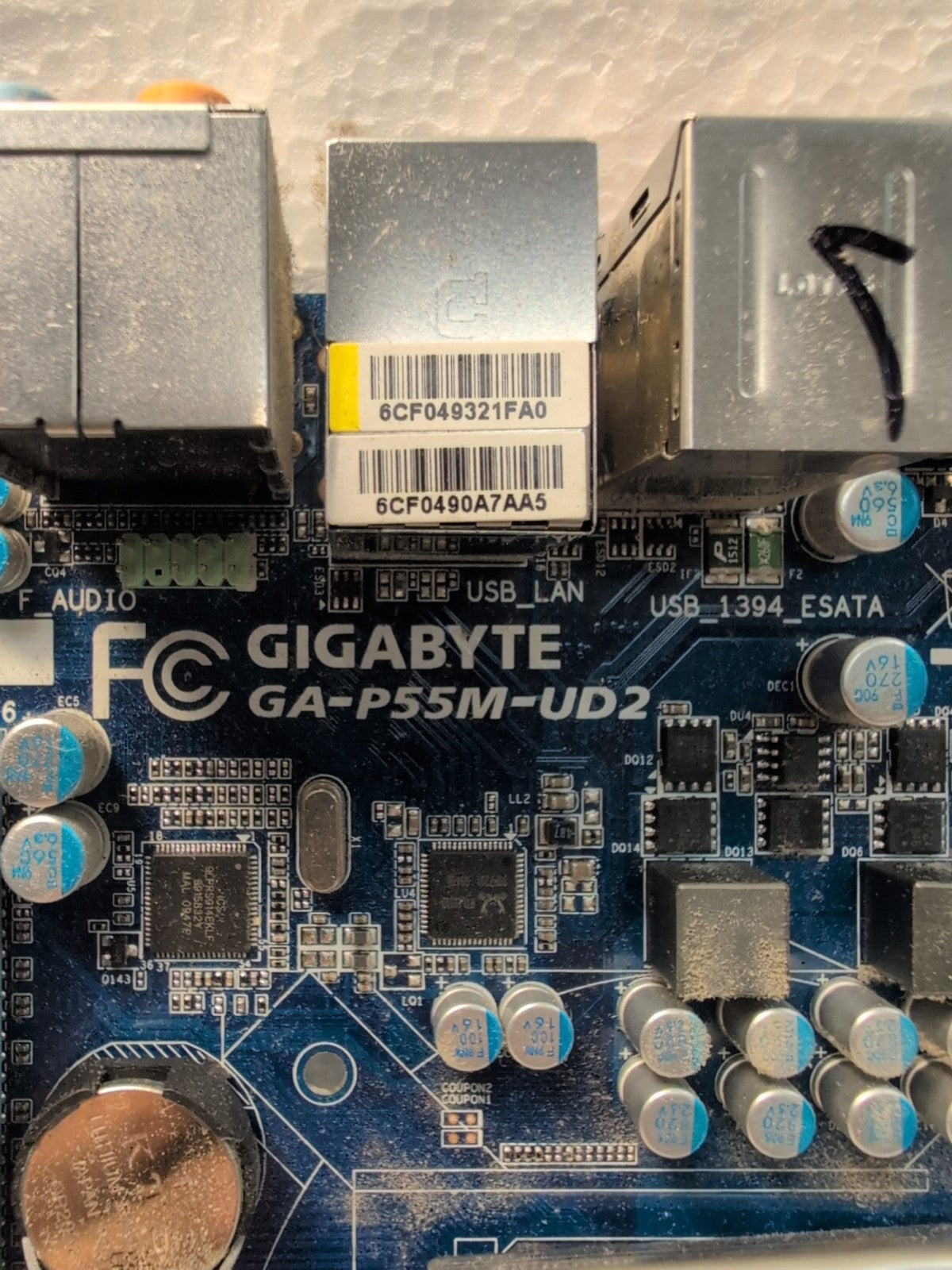 Gigabyte GA-P55M-UD2 LGA 1156 Motherboard With I/O Plate  Tested -