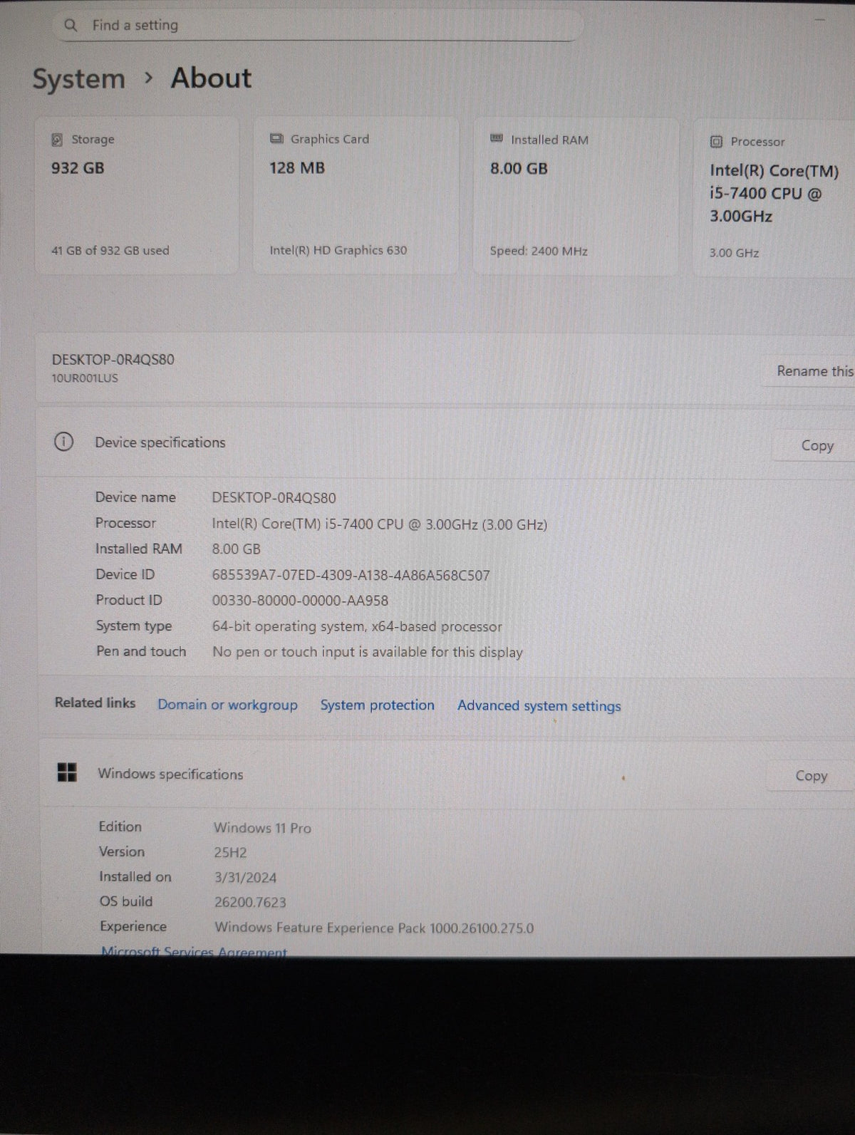 Lenovo ThinkCentre M710e 10UR001LUS SFF Desktop i5-7400 8GB RAM 1TB HDD Win 11 -