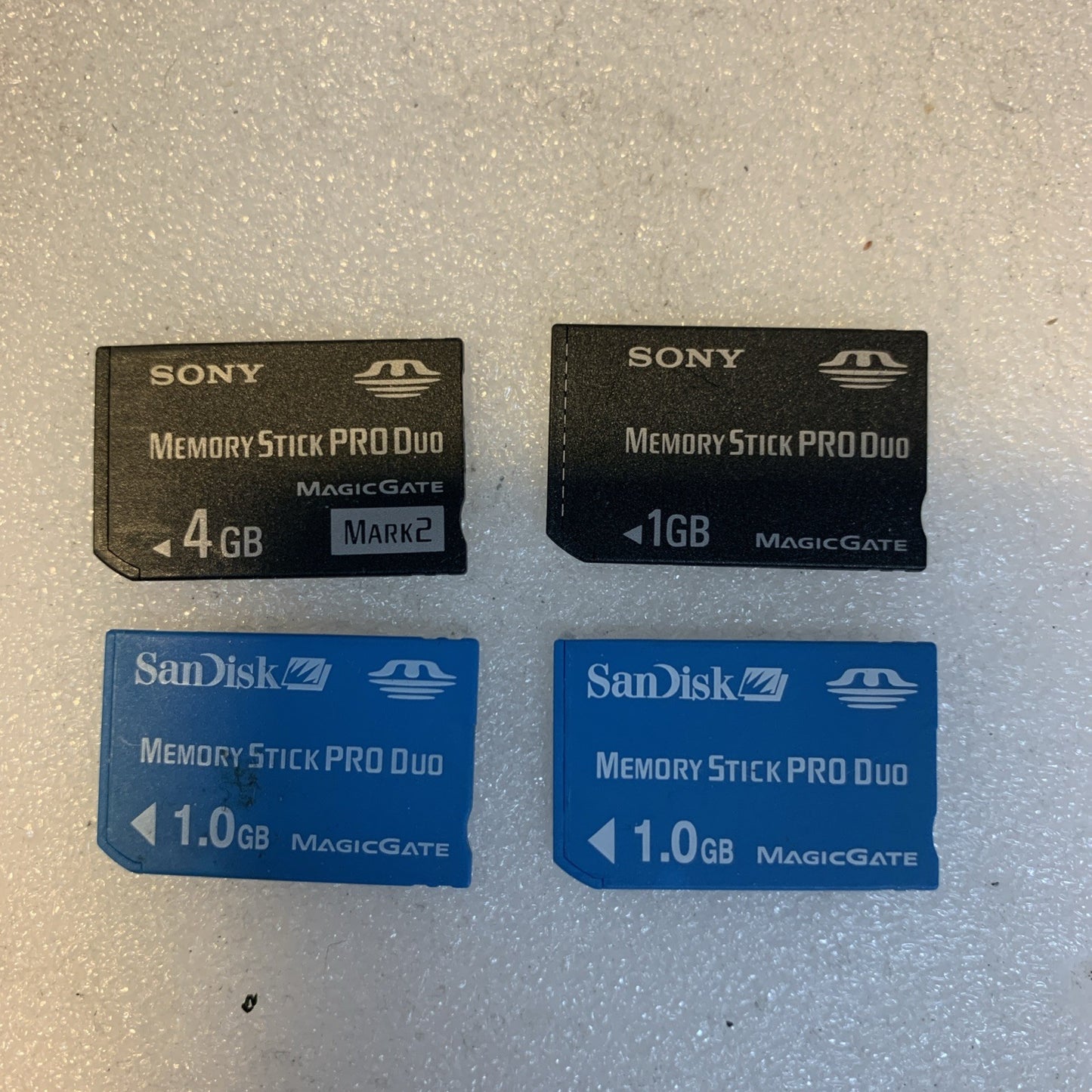 Lot of 4 Sony SanDisk Memory Stick PRO Duo 4GB 1GB PSP