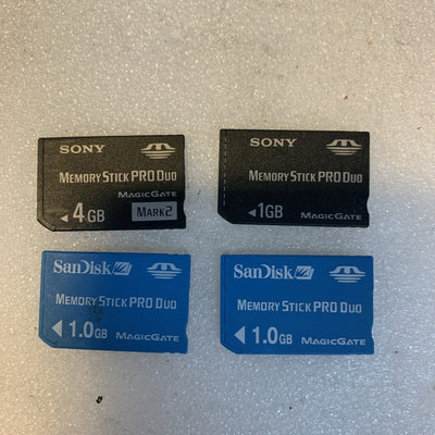 Lot of 4 Sony SanDisk Memory Stick PRO Duo 4GB 1GB PSP