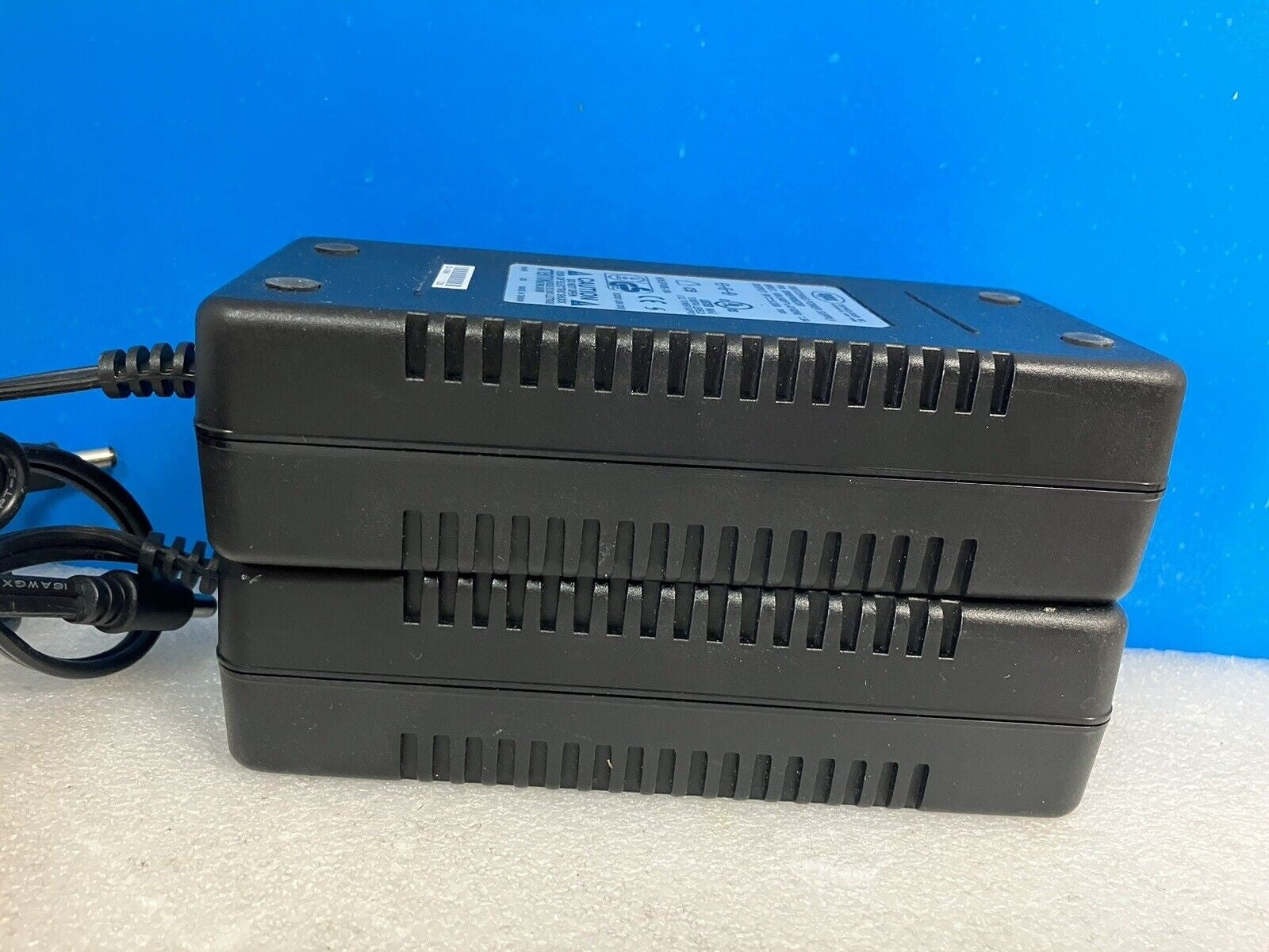 ~ (Lot 2) APX Technologies Inc Switching Power Supply 9V 8.33A 47-63Hz SPU-104