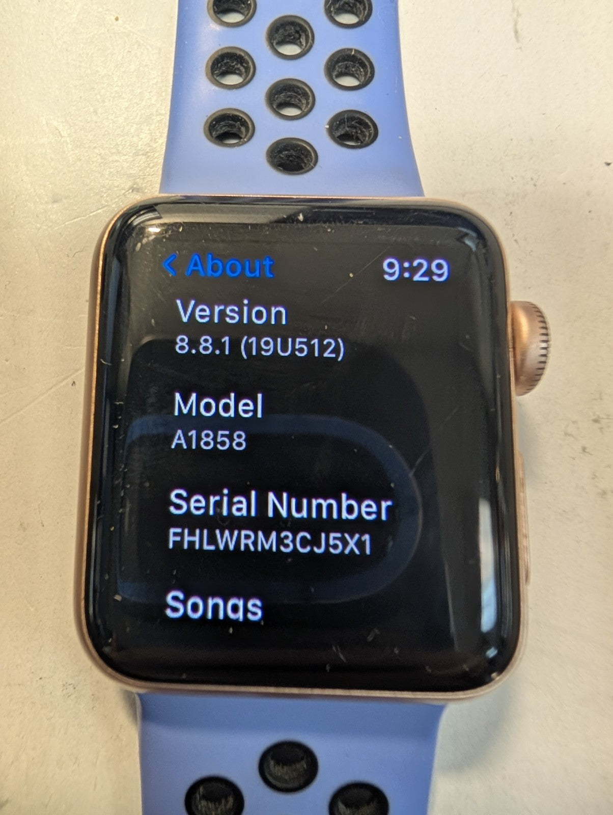 🔥 Apple Watch Series 3 38mm Gold  A1858 GPS Touchscreen Unlocked (Watch Only) -