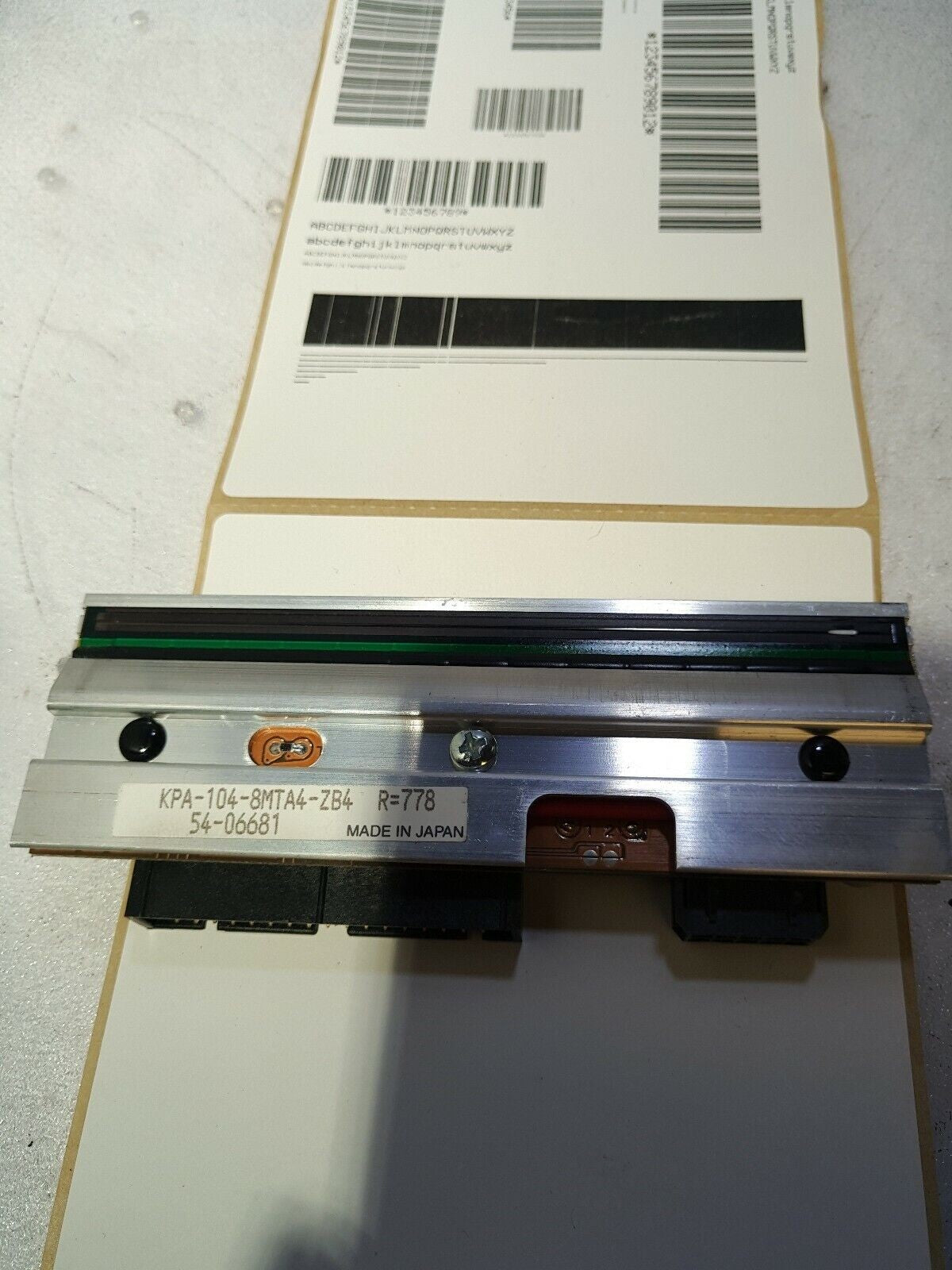 Zebra (KPA-104-8MTA4-ZB4) Printhead for 105SL (lines missing) -