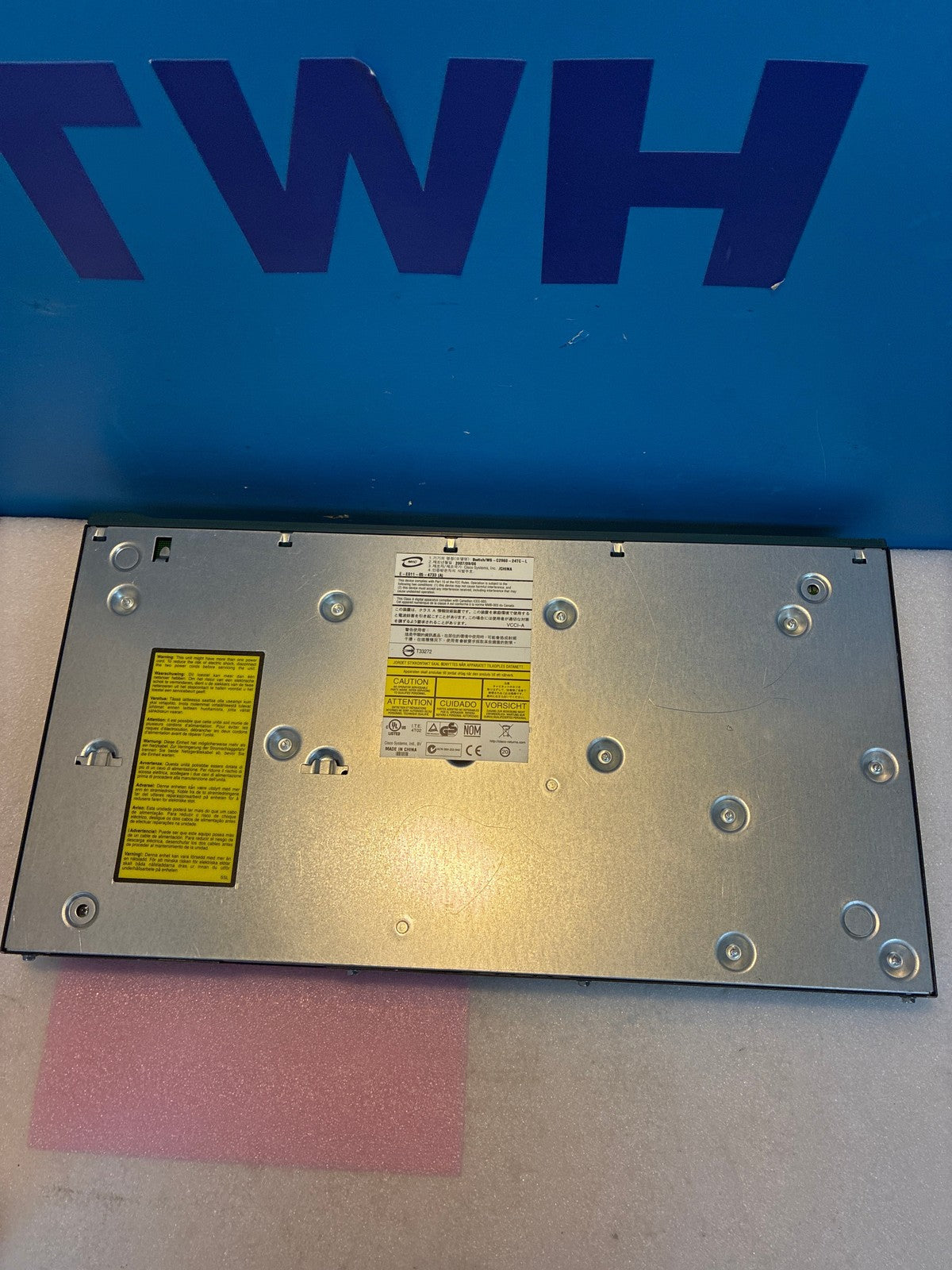 Nice 🔥 Cisco Catalyst 2960 WS-C2960-24TC-L 24-Port Fast Ethernet Switch