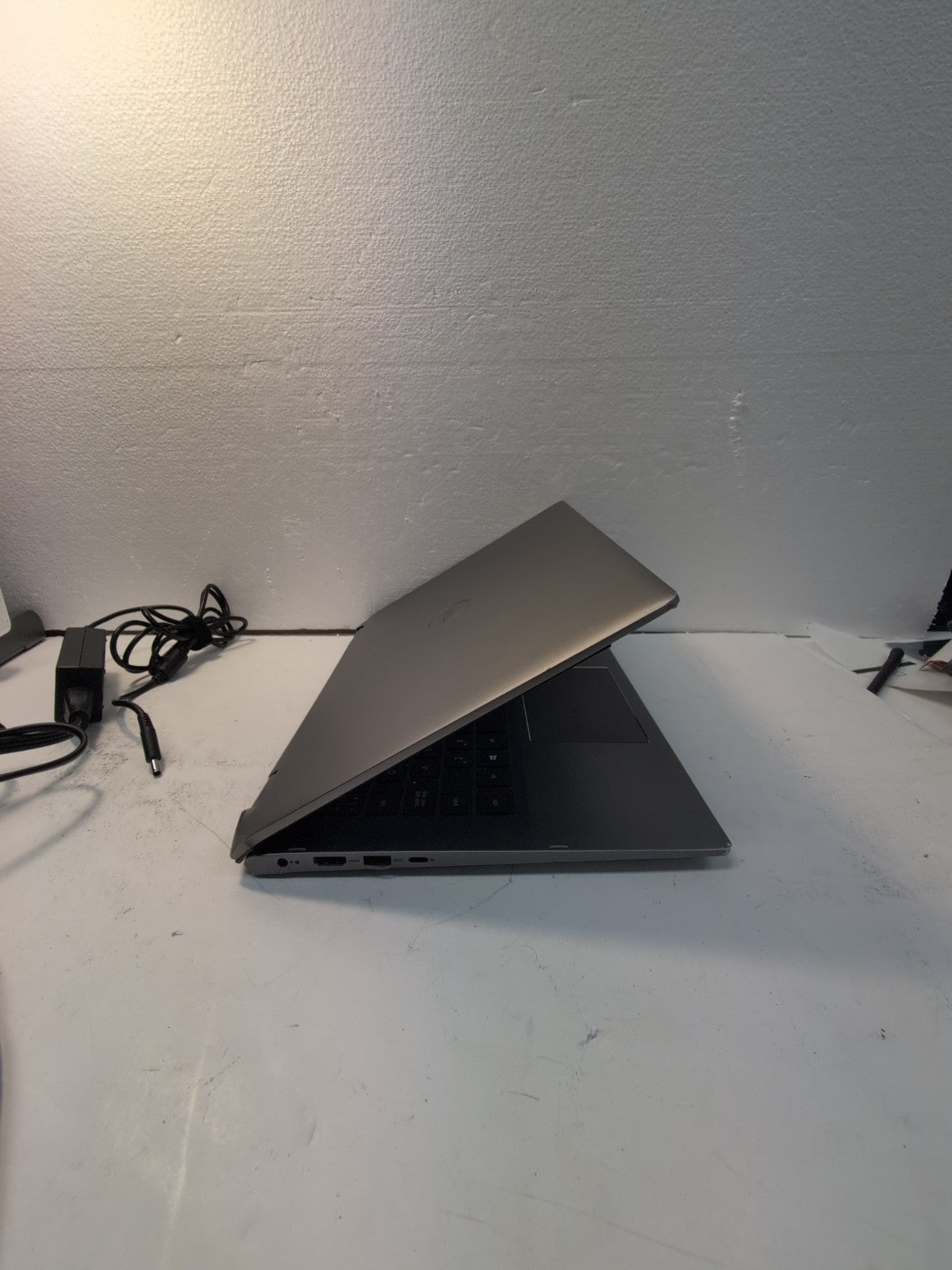 🔥 Dell Inspiron 5400 2in1 Touch Laptop  i7-1065G7/8GB/ 500GB NVMe/win11 (READ)-