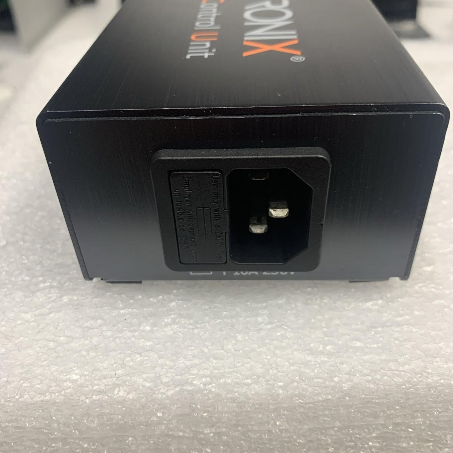Lantronix 310-655-R Power Control Unit 080-429-001-R