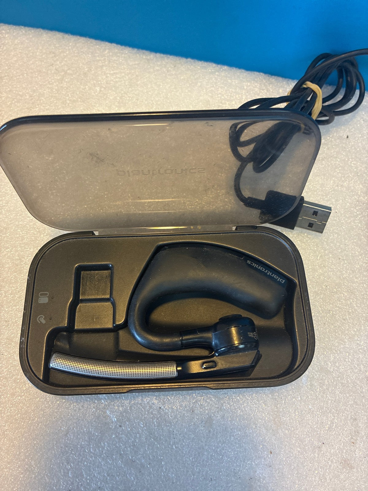 🔥 Plantronics Voyager Legend Bluetooth Wireless Headset with Boom Mic - Black