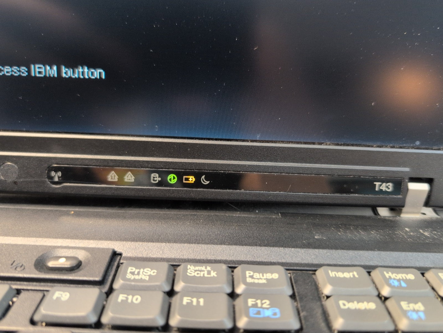 🔥 Lenovo Thinkpad T430 14" Laptop Pentium M 1.73GHz/ 1.5GB  RAM (NO HDD/CADDY)-