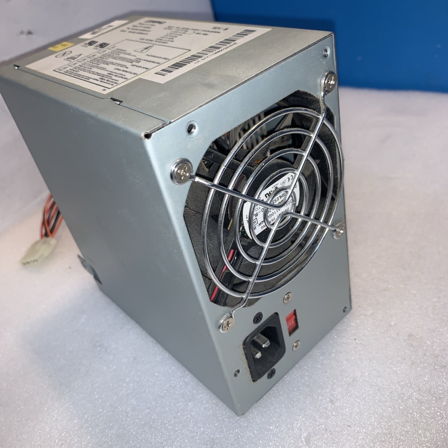 Compaq HP-146SNQ HP146SNQ 332863-001 Rev: B(PG) 250V 90W Power Supply
