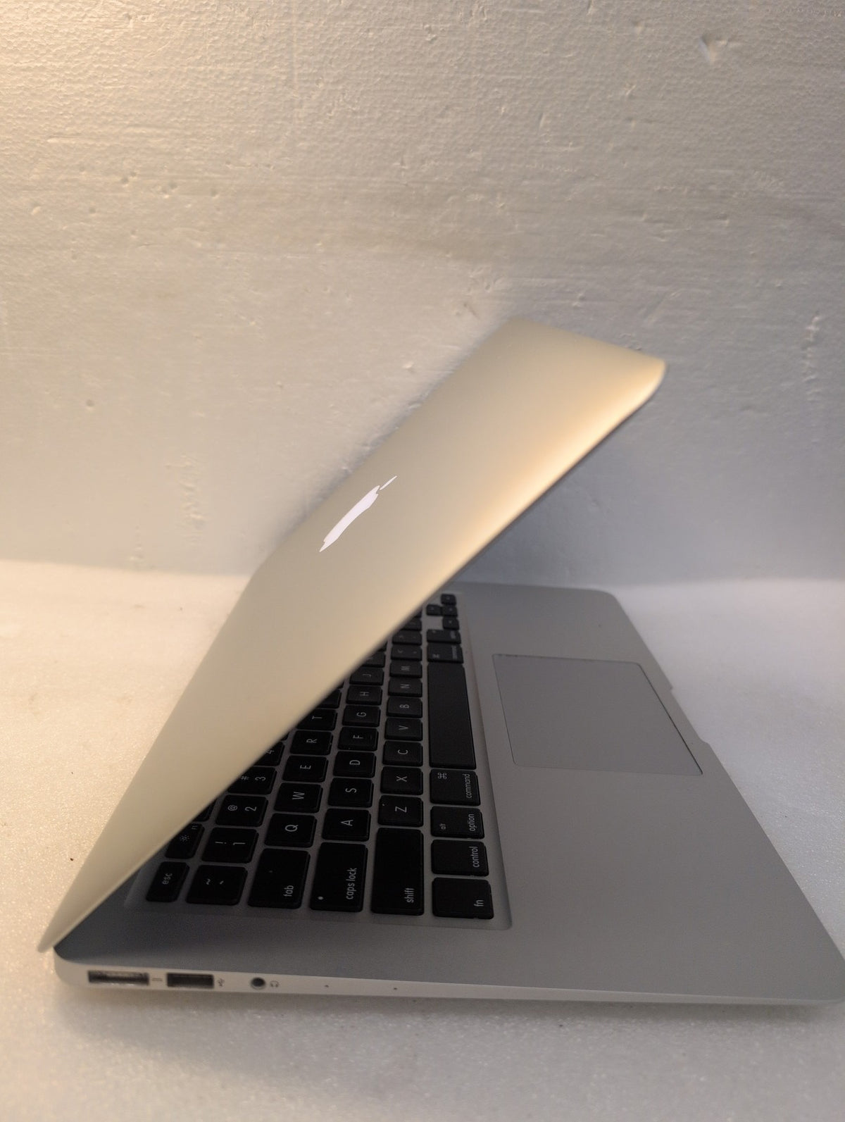 🎸 Apple MacBook Air 13-inch Early 2015 A1466 i5 1.6GHz 8GB 128GB SSD (No AC)