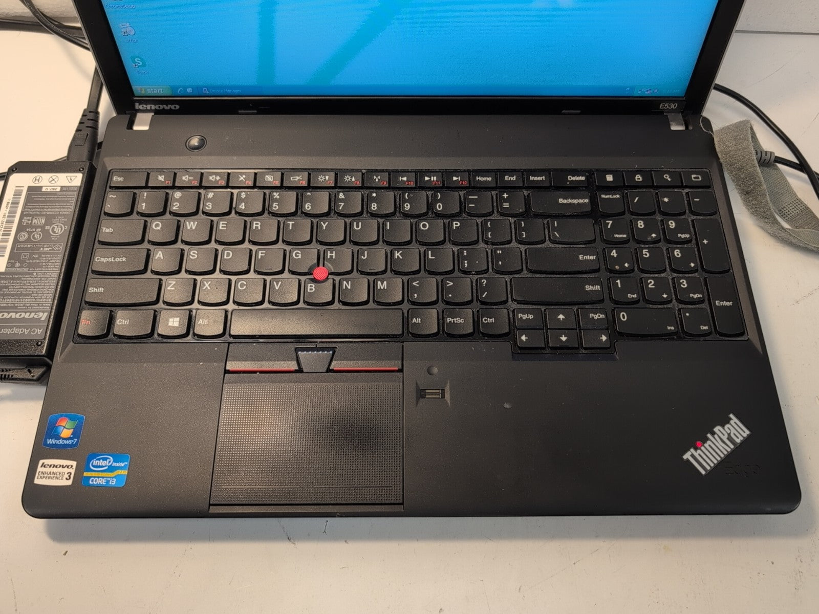 🔥 LENOVO THINKPAD EDGE E530 15.6" Laptop  i3-2350M/ 4GB RAM/320GB HDD/ WinXP -