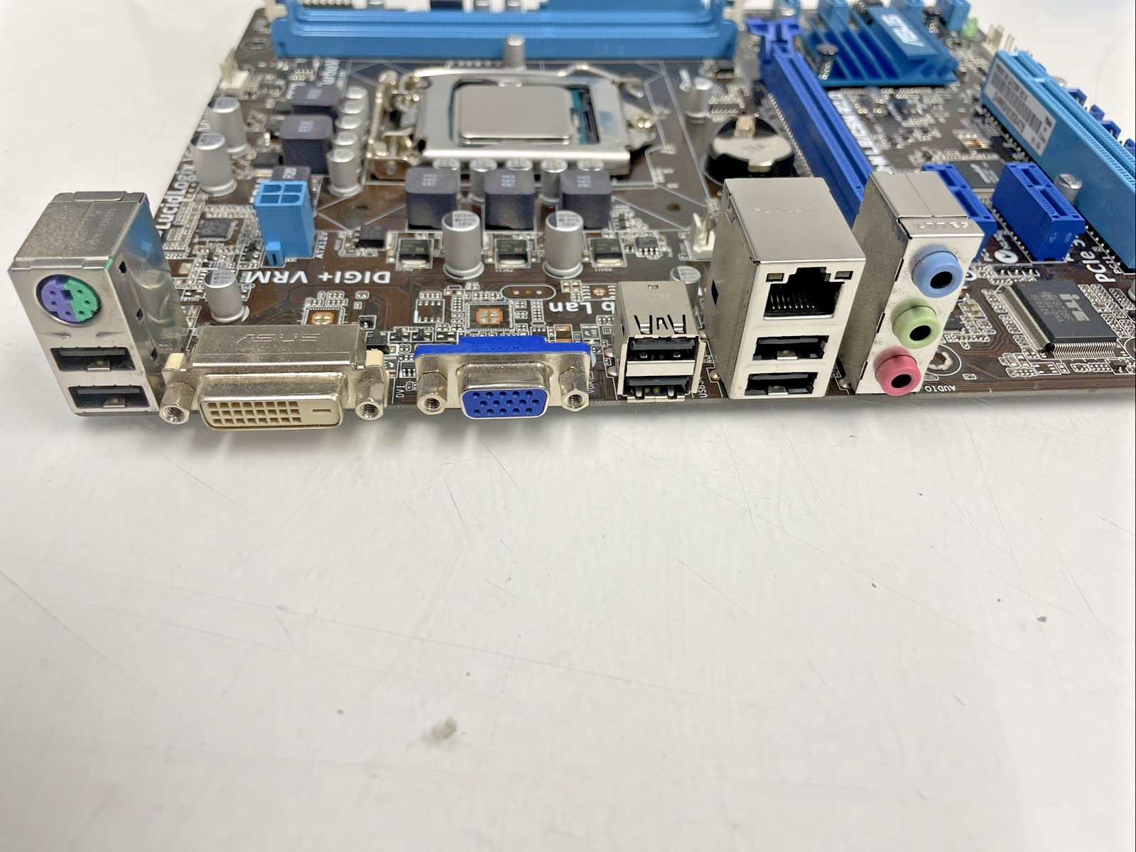 🔥ASUS P8H61M LE/CSM R2.0 LGA 1155 w cpu G2020 and shield +