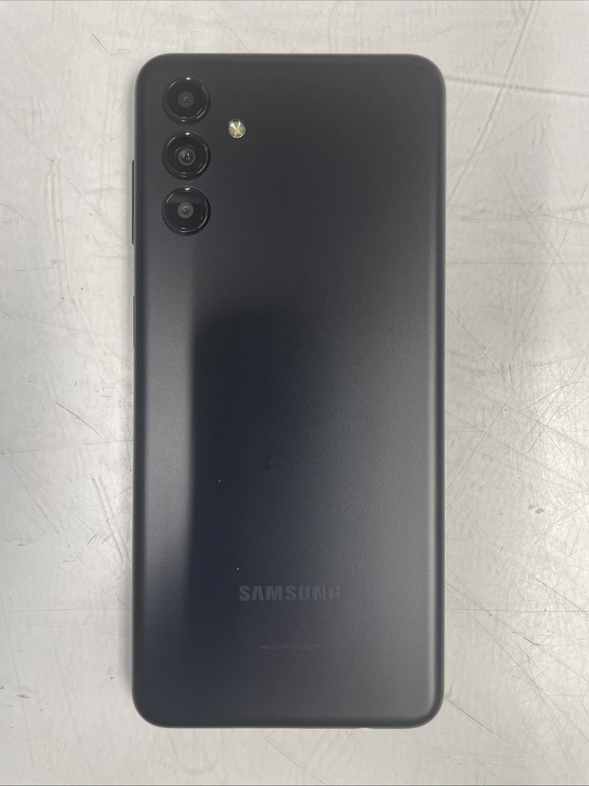 🔥Grade A  Galaxy A13 SM-A136W  64GB Smart Phone Carrier: Telus +