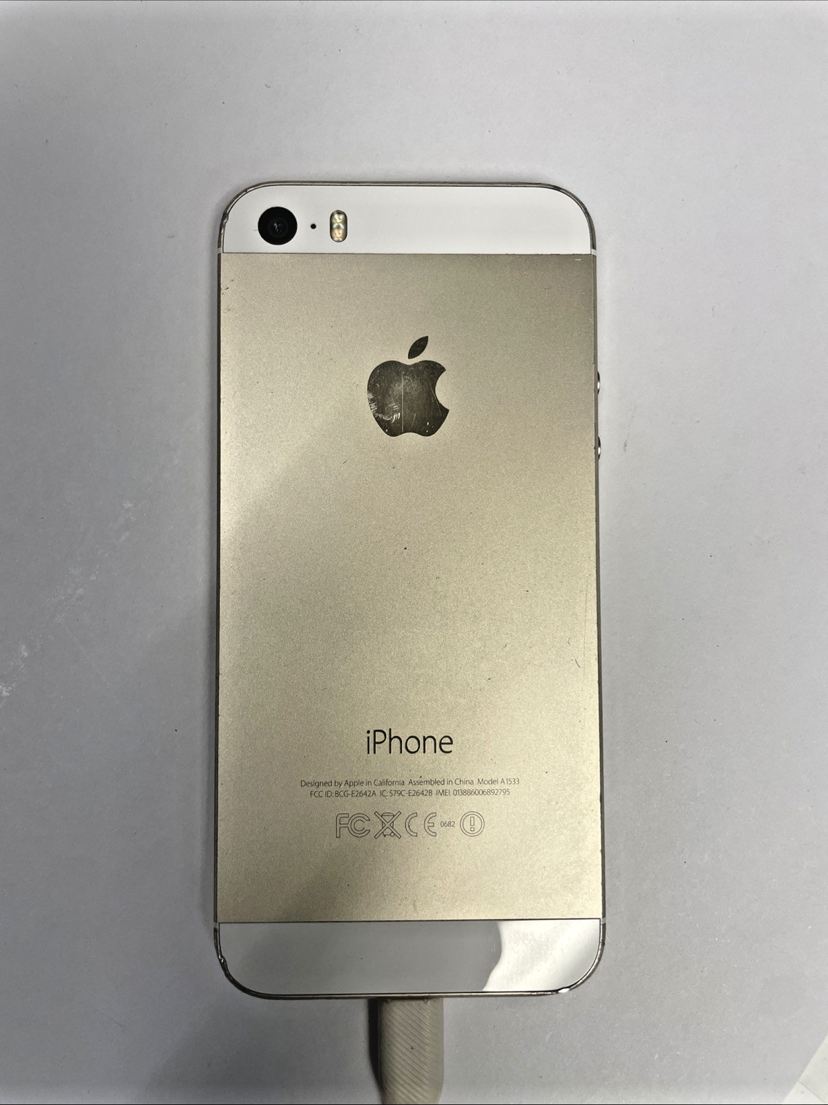 🔥Apple 16GB iPhone 5s A1533 Unlocked  Gold  +