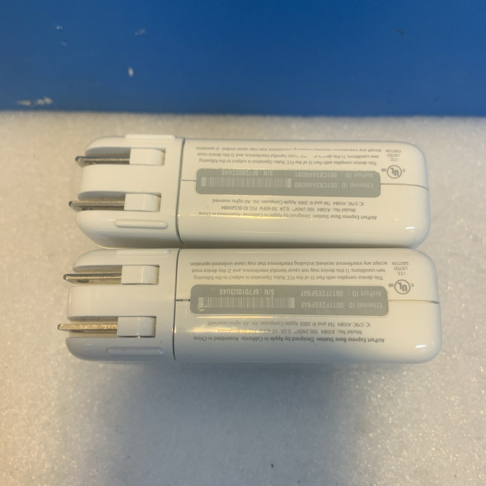 2x 🔥 Apple Airport Express Base Station Model A1084 White