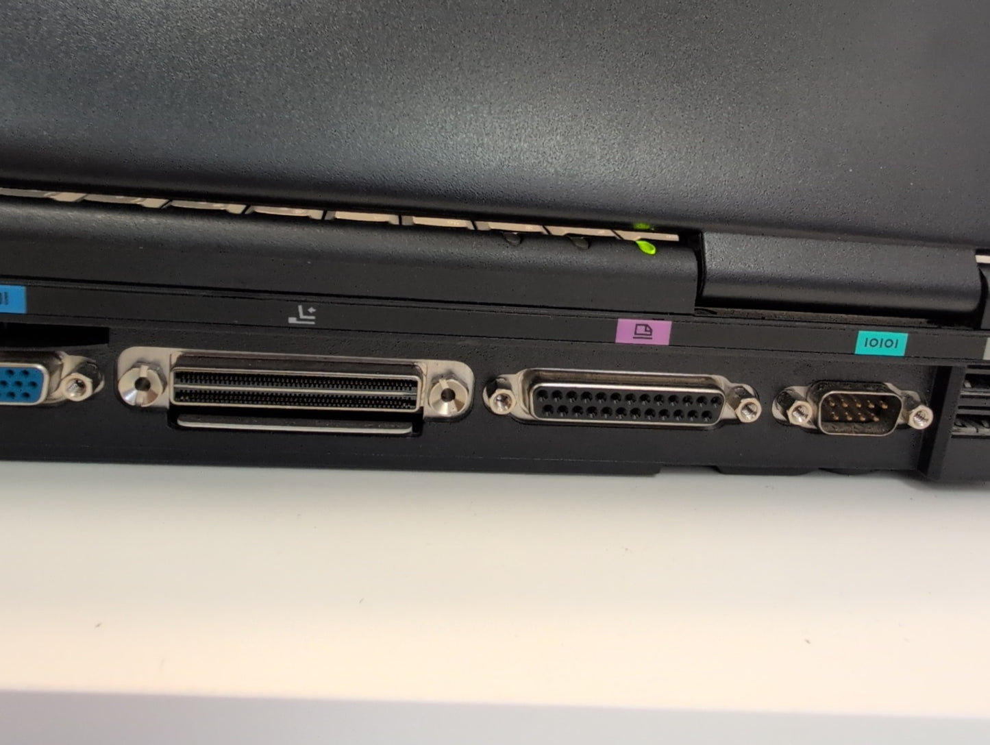 🔥NICE Dell Latitude C840 15" Laptop Pentium4 2.0GHz /1GB RAM /30GB HDD/WinXP  -