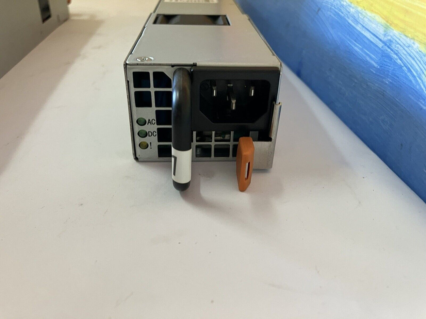 ~ 2x IBM Emerson 675w Power Supply 7001578-J000 39Y7218 39Y7216