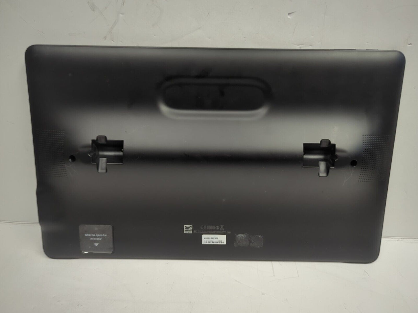 Samsung Galaxy View SM-T670 18.4" Tablet /32GB /  OS 8.1/(Battery Dead,READ) -