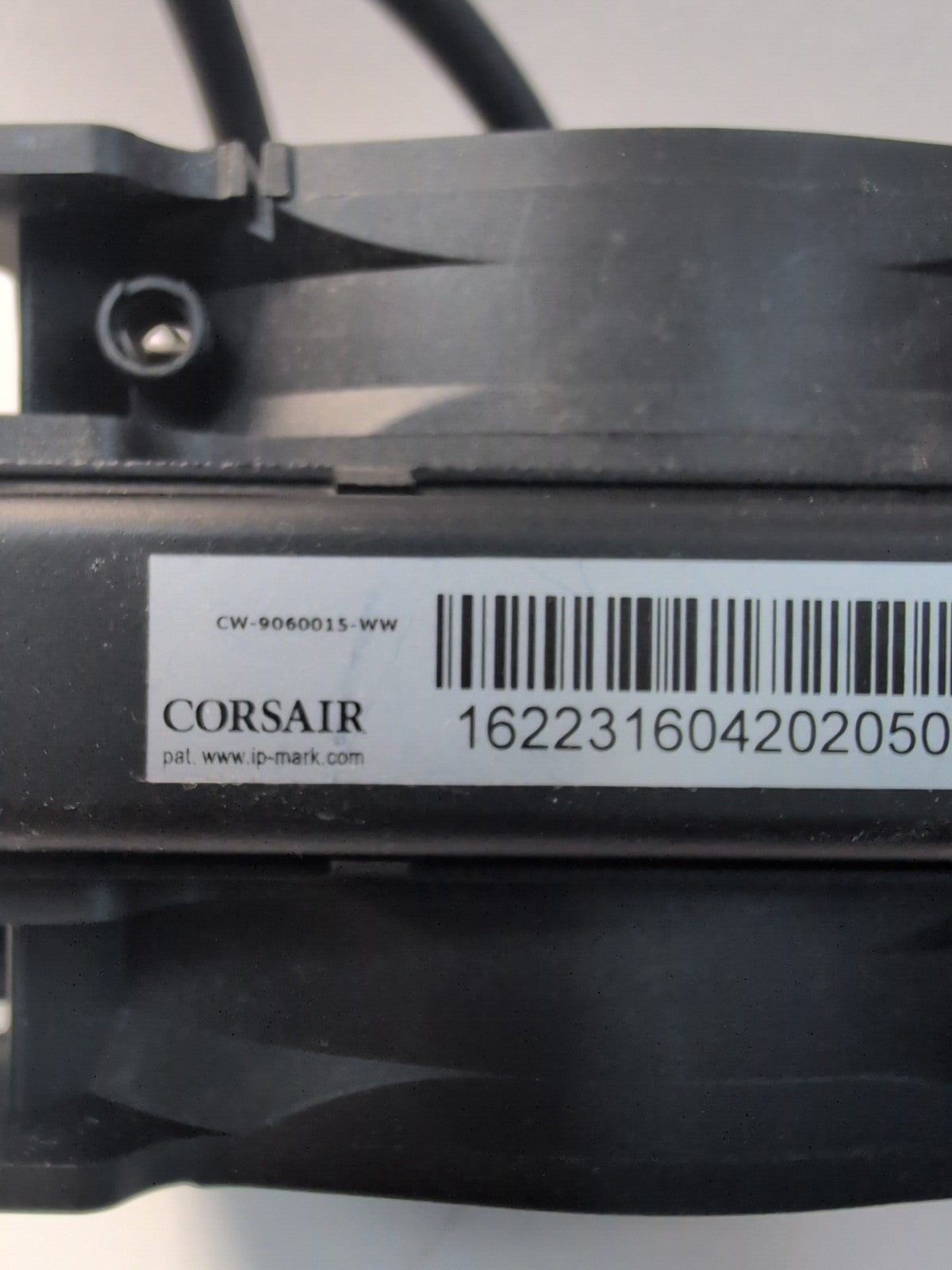 Corsair Hydro H60 High Performance Liquid For AMD CPU Cooler - CW-9060015-WW -