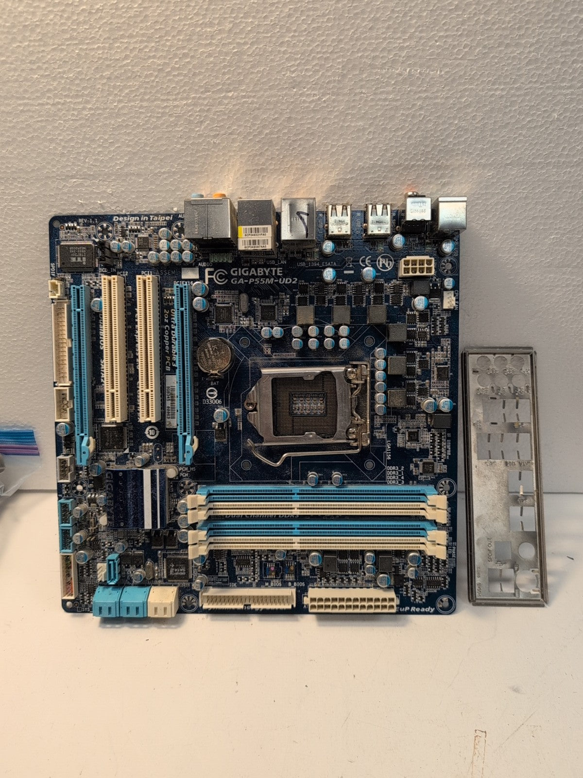 Gigabyte GA-P55M-UD2 LGA 1156 Motherboard With I/O Plate  Tested -