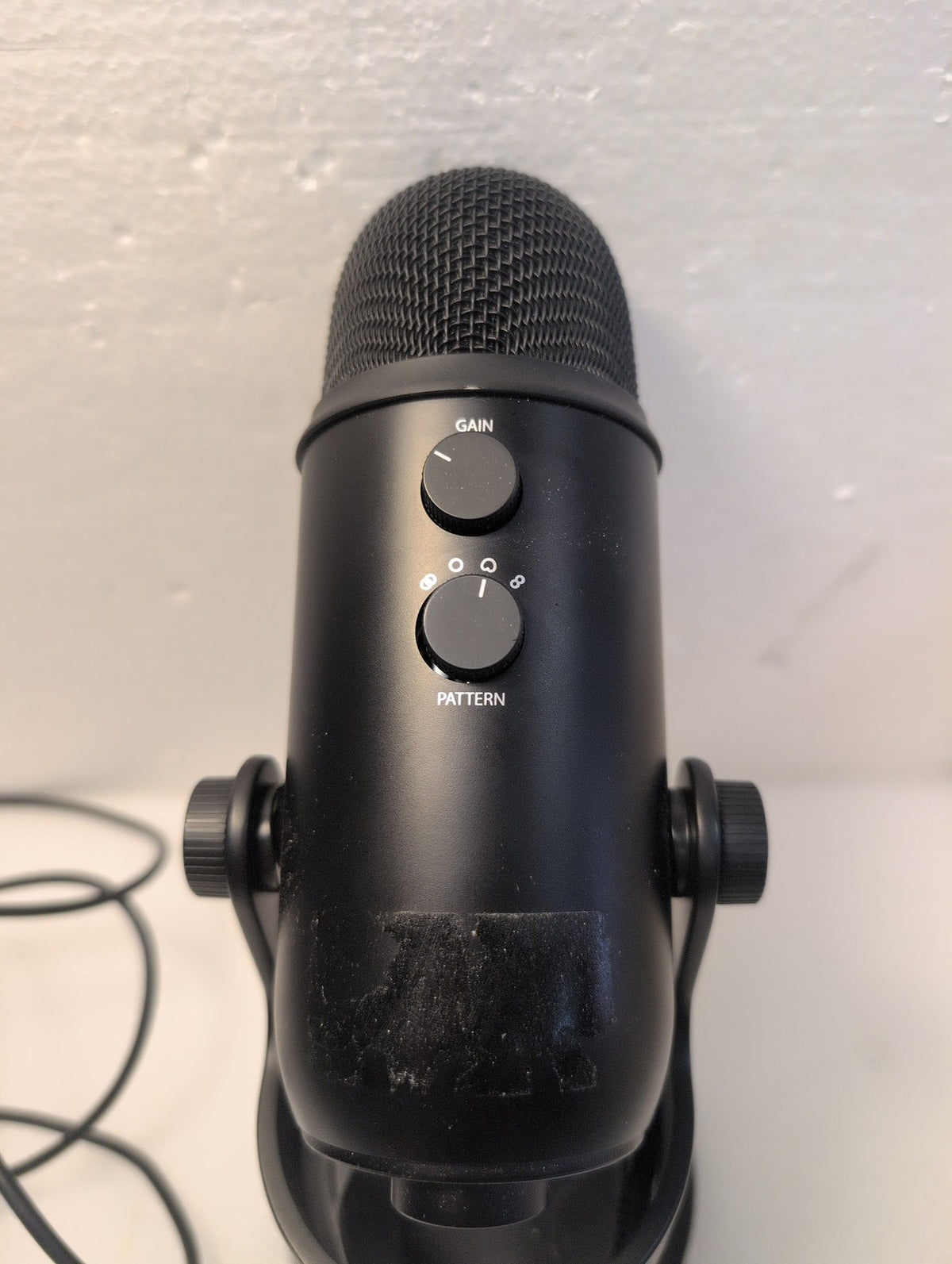 🎸 Blue Yeti USB Condenser Microphone Black A00132 Multi-Pattern USB Type-A READ
