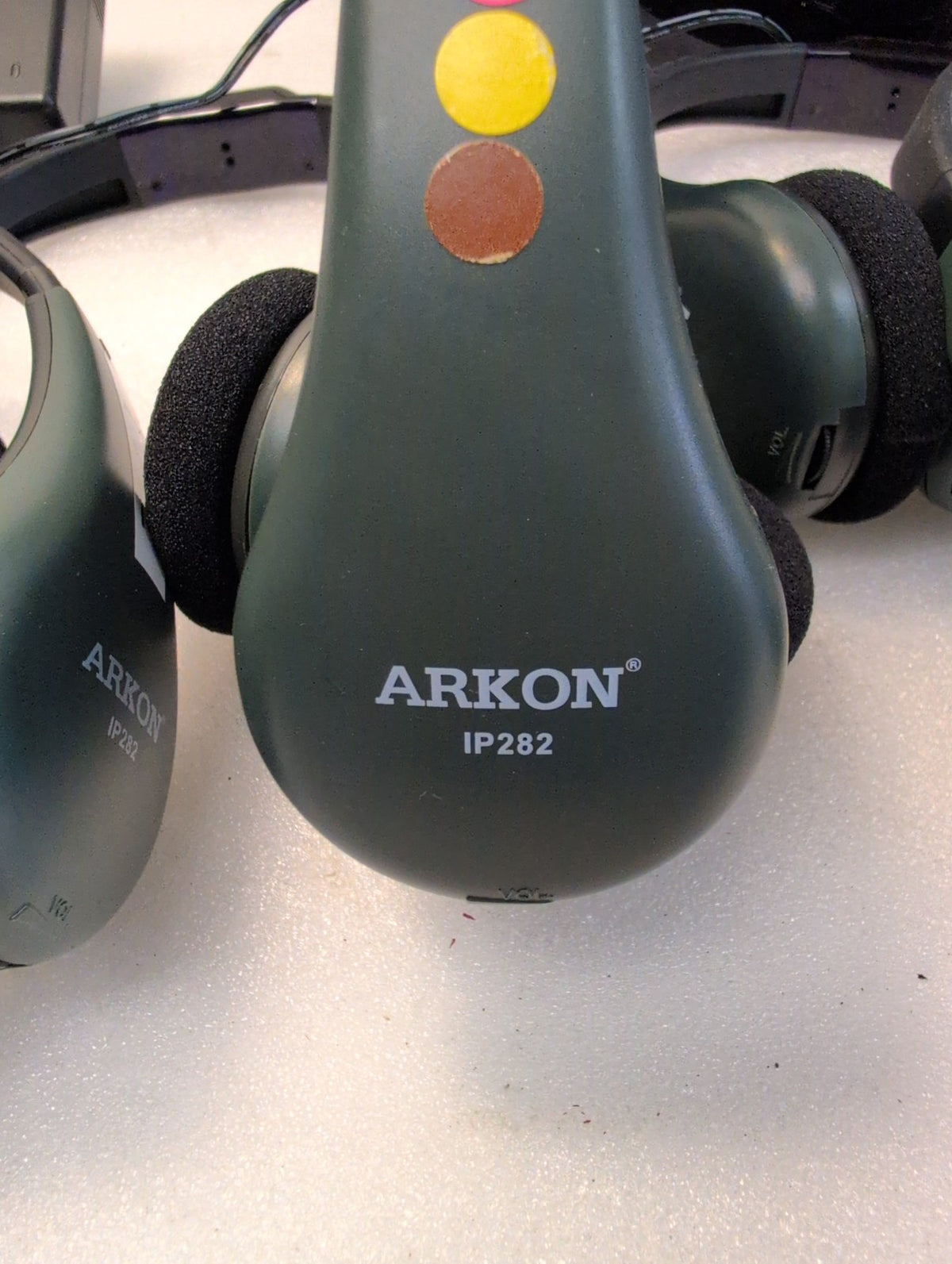🎸 Arkon IP281 Infrared Wireless Transmitter & 5x IP282 Headphones Bundle