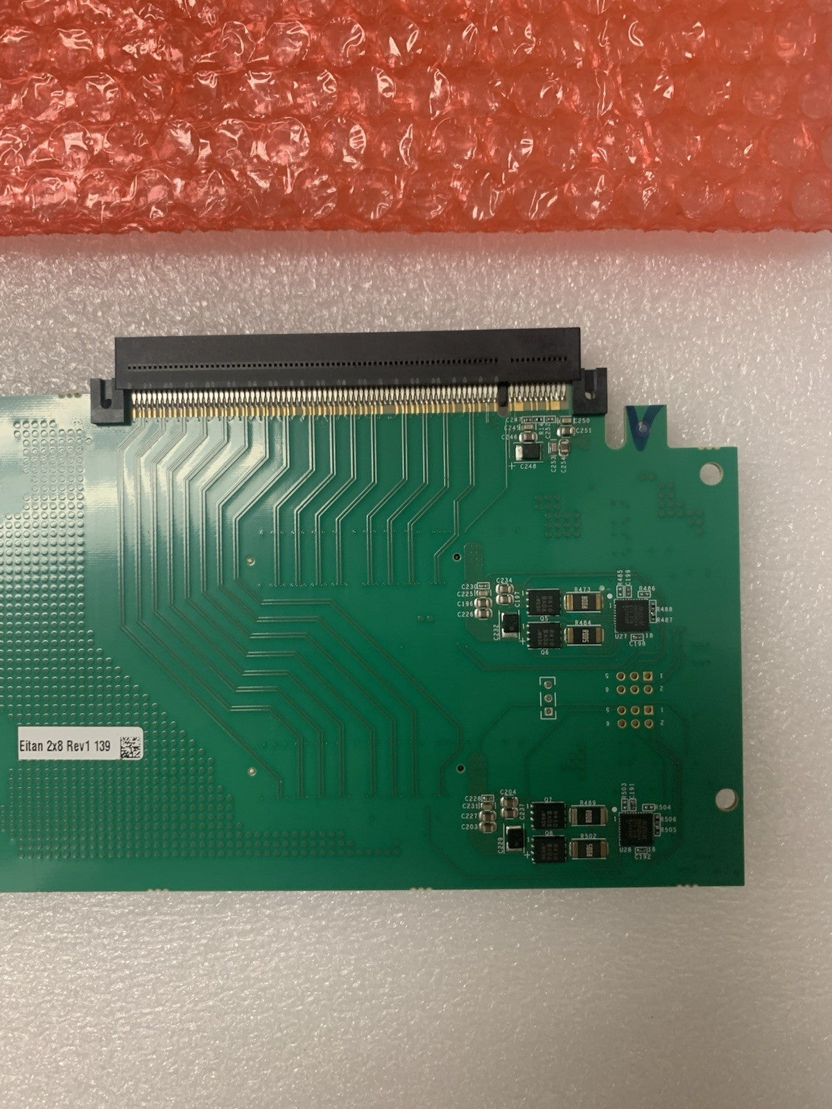 🔥 Intel Eitan 2x8 PCIe Riser x16 to 2x8 RP Board