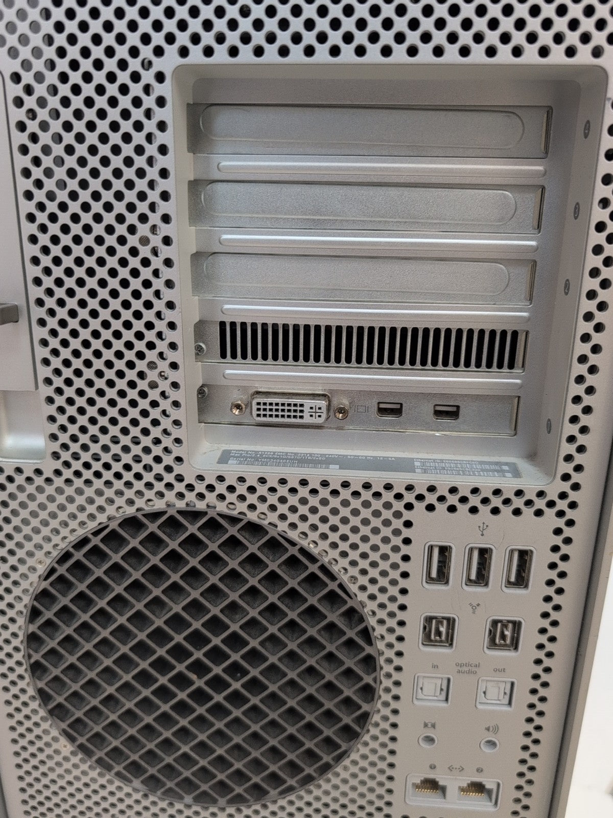 🔥 Mac Pro A1289 Mid 2010 Tower 2X2.4GHz Xeon/ 8GB DDR3/1TB HDD/10. 13 (Read) -