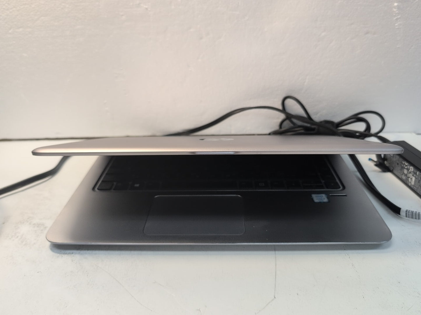 🔥NICE HP EliteBook Folio 1040 G3 14" Touch Laptop i7-6500U/8GB/360GB SSD/Win11-