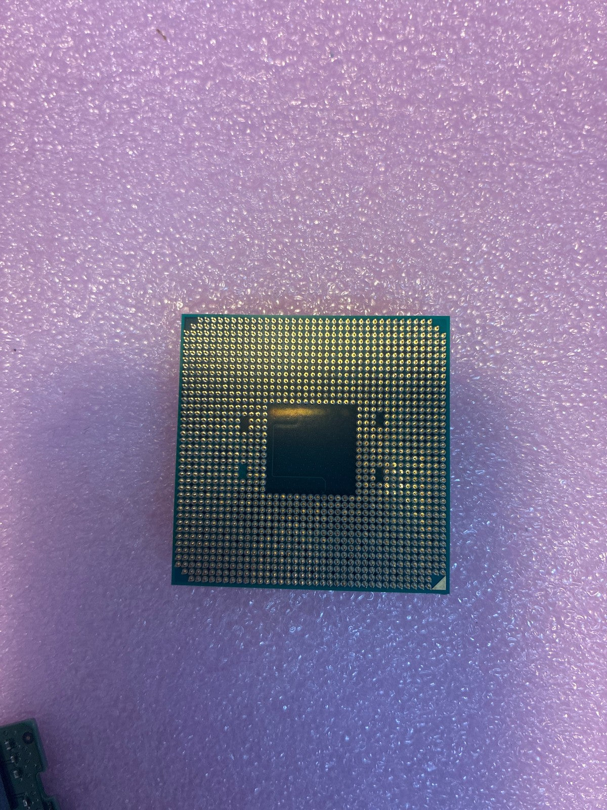 🔥 AMD Ryzen 5 PRO 2400GE YD240BC6M4MFB AM4 Desktop Processor with Radeon Vega