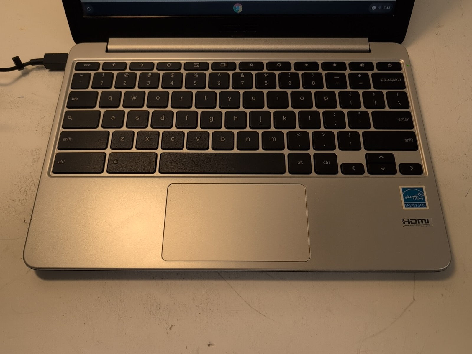 🔥 ASUS C201P 11 inch Chromebook ARM V7 CPU/4GB RAM/ 16GB eMMC w/ CHARGER -