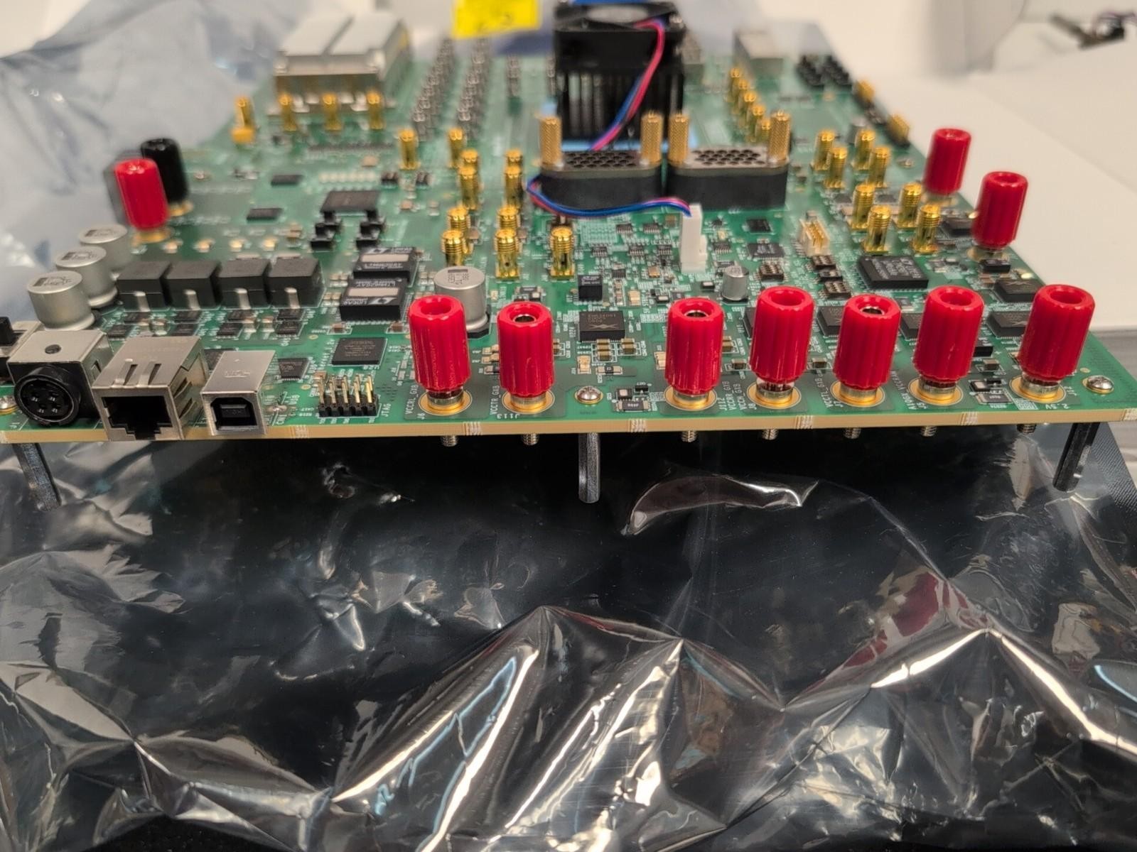 NEW Altera Transceiver Signal Intel Arria® V 10 GX FPGA Development Kit -