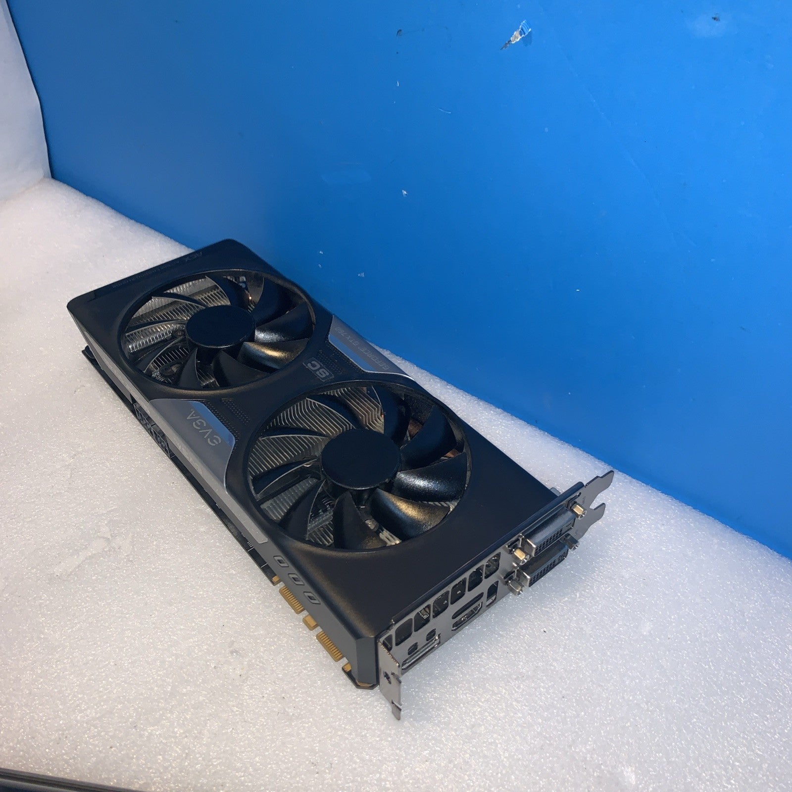 EVGA GeForce GTX 760 SC 2GB  video card 02G-P4-2765-KR
