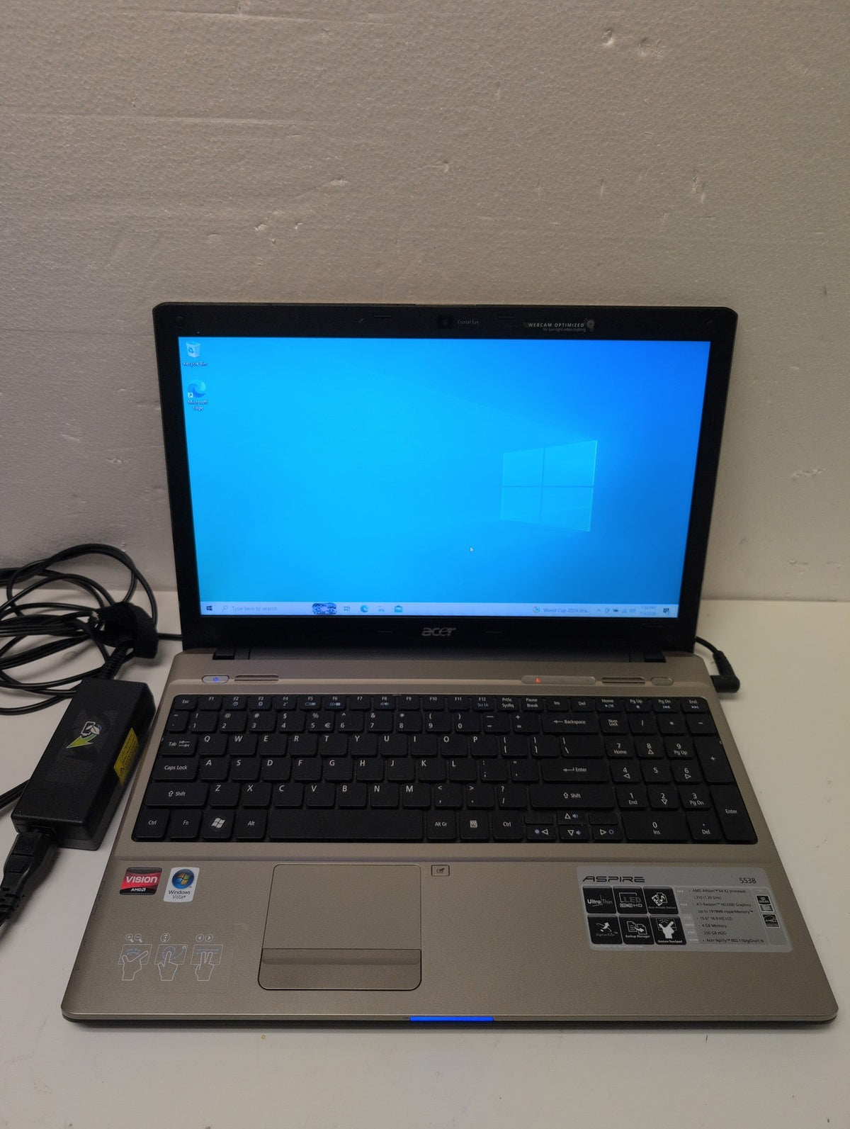 Acer Aspire 5538 15.6" Laptop AMD Athlon L310 CPU / 4GB RAM/ 250GB HDD/ Win10 -