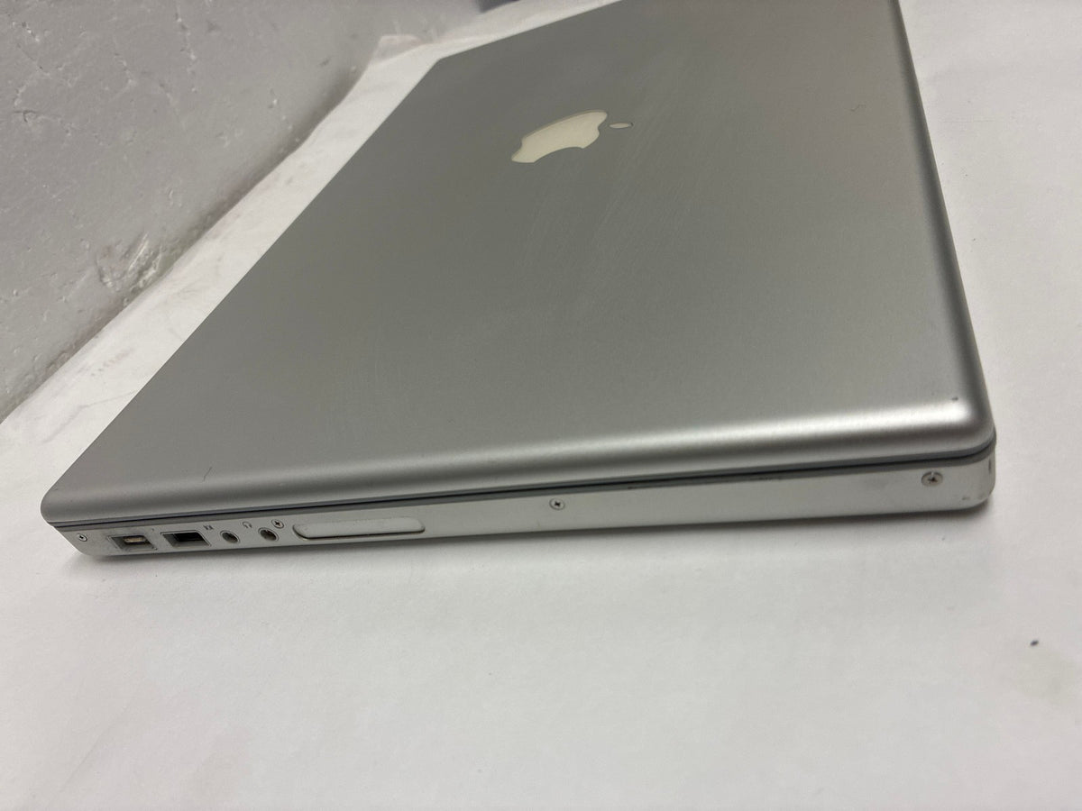 🔥 Apple MacBook Pro A1211Intel Core Duo 2.16GHz 1GB RAM Silver 15.4 inch AS IS