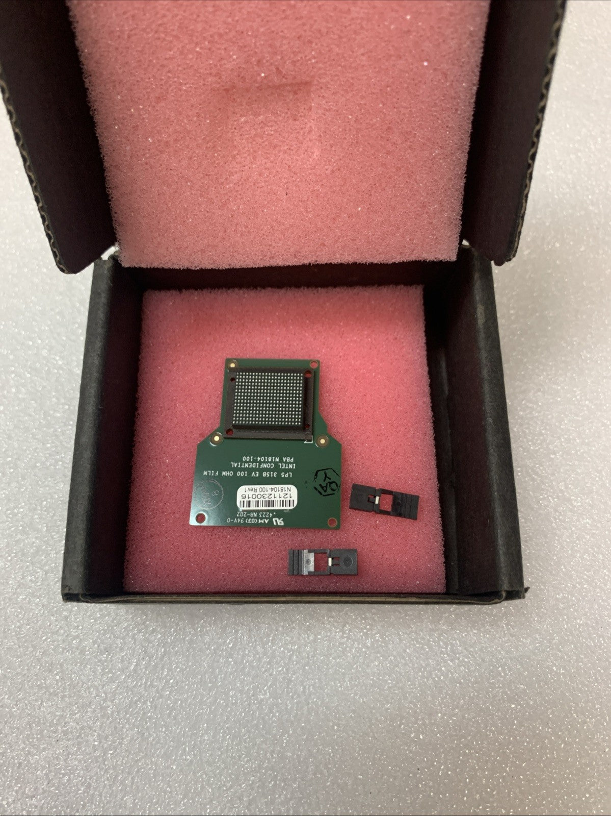 🔥 Intel Engineering Test Board PBA N18104-100 BGA Array LP5 315B