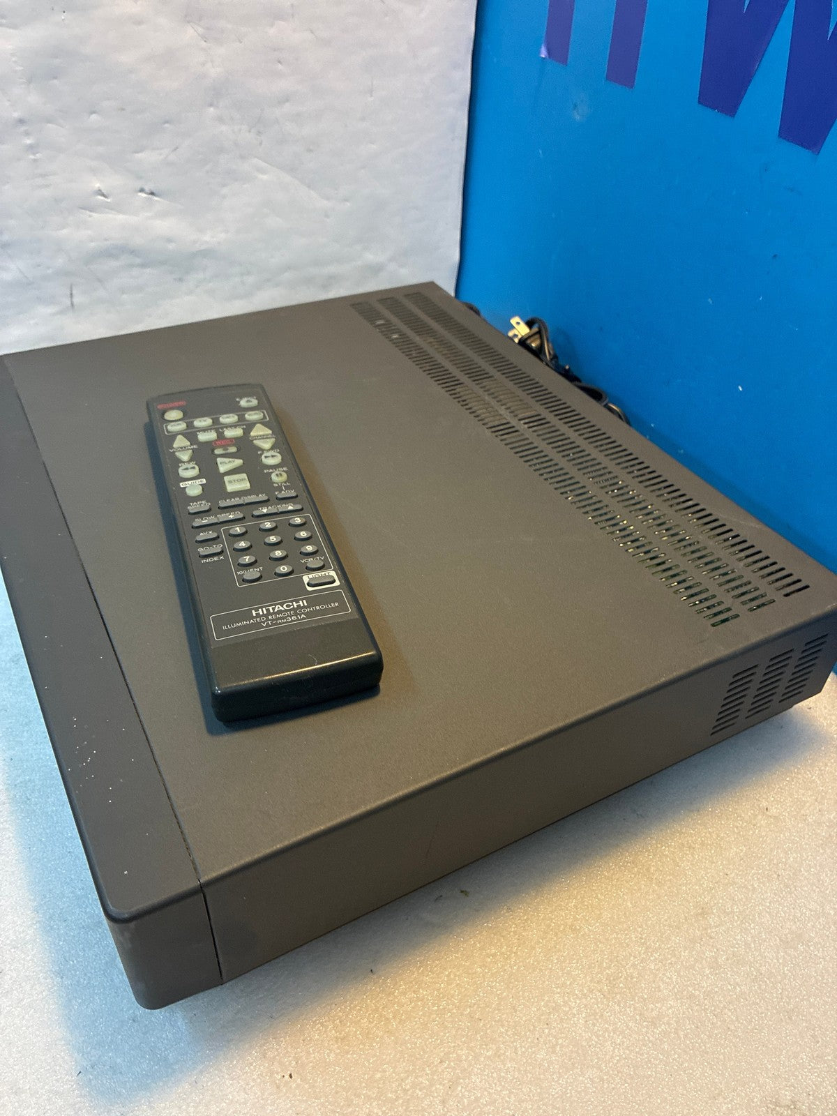 🔥 Hitachi VT-M272A VHS VCR with Remote VCRPlus+ DA4 Digital Auto Tracking