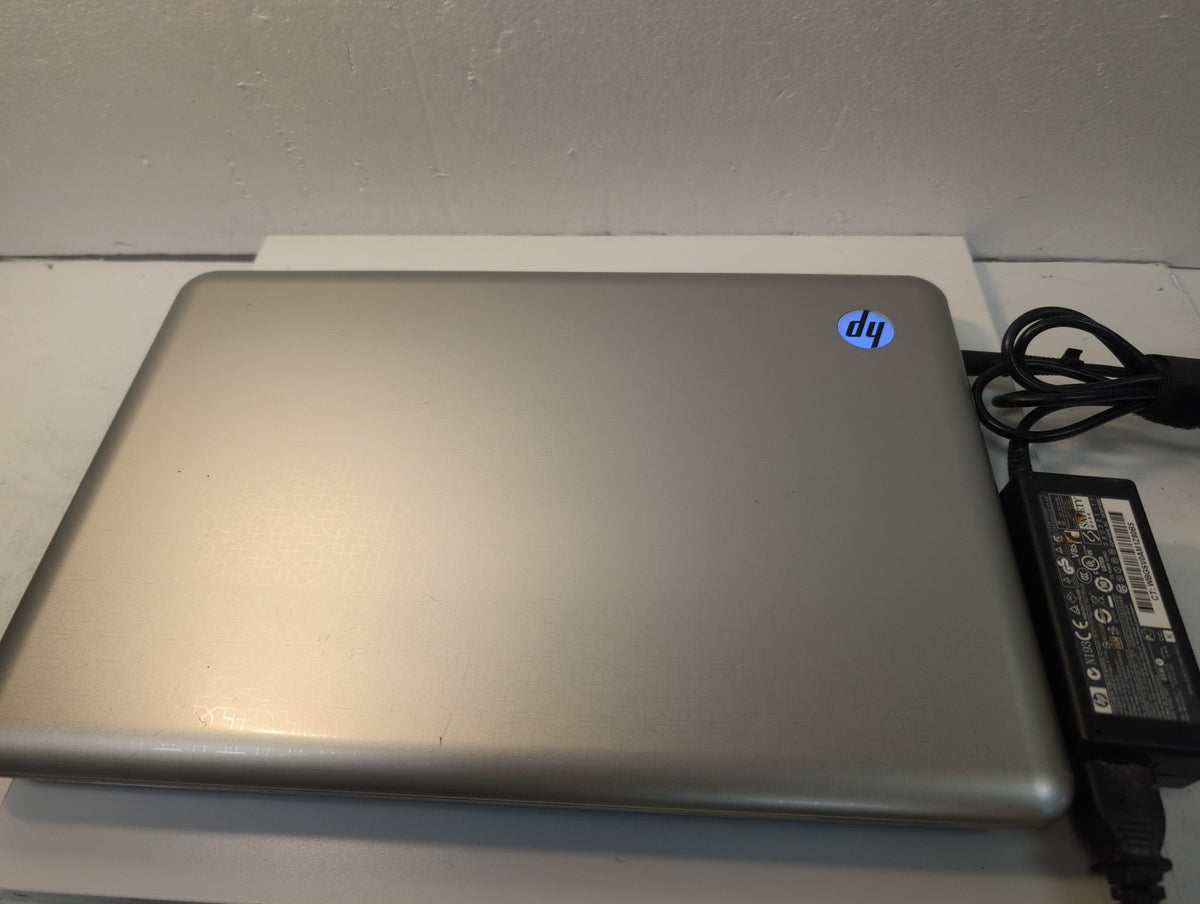 HP Pavilion dv5 Notebook 14" AMD Turion II P540/4GB RAM /500GB HDD/ Win 7 -
