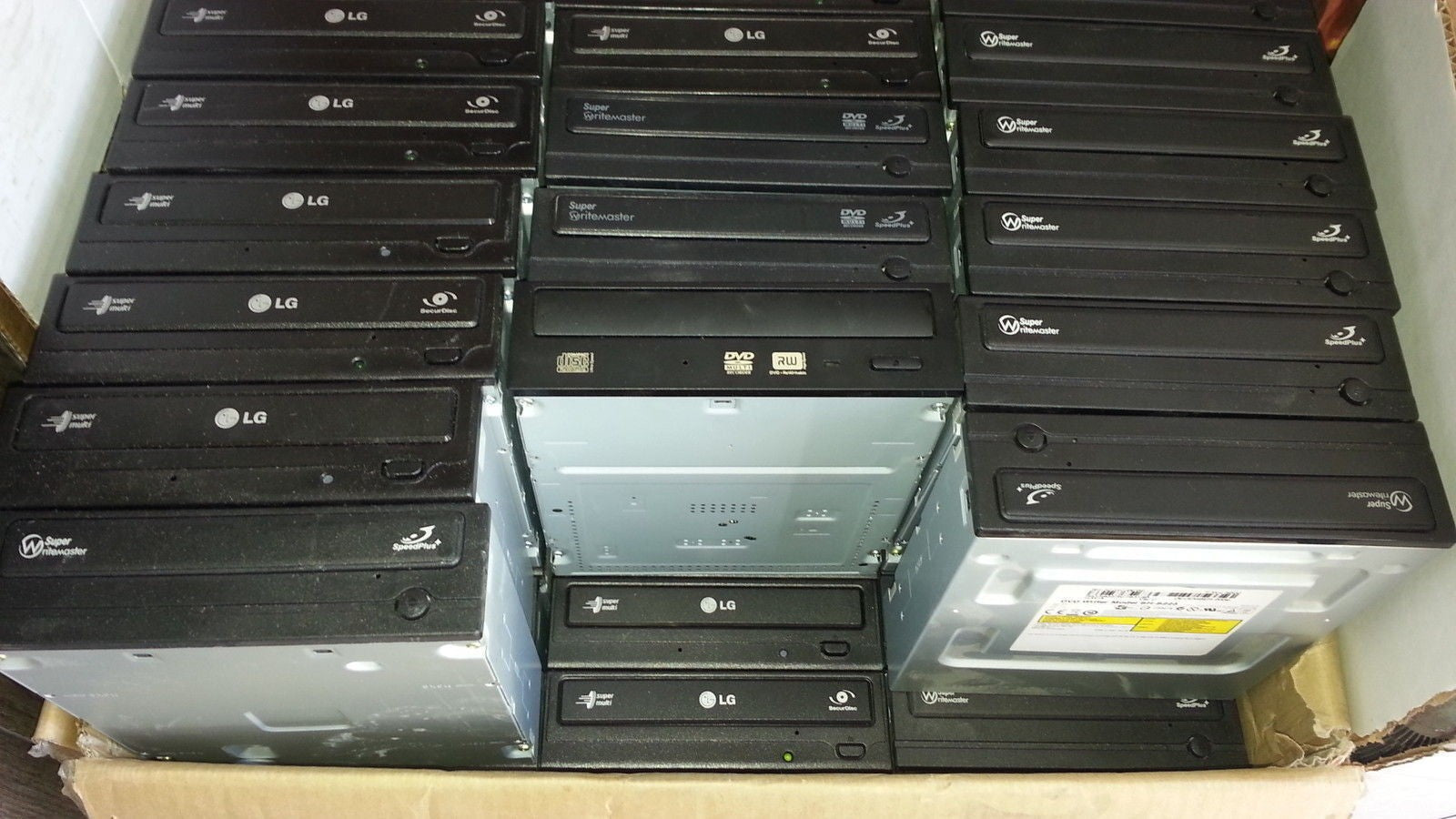 Lot of 20 Desktop computer DVD-RW Burner Rewriter black-- Sata