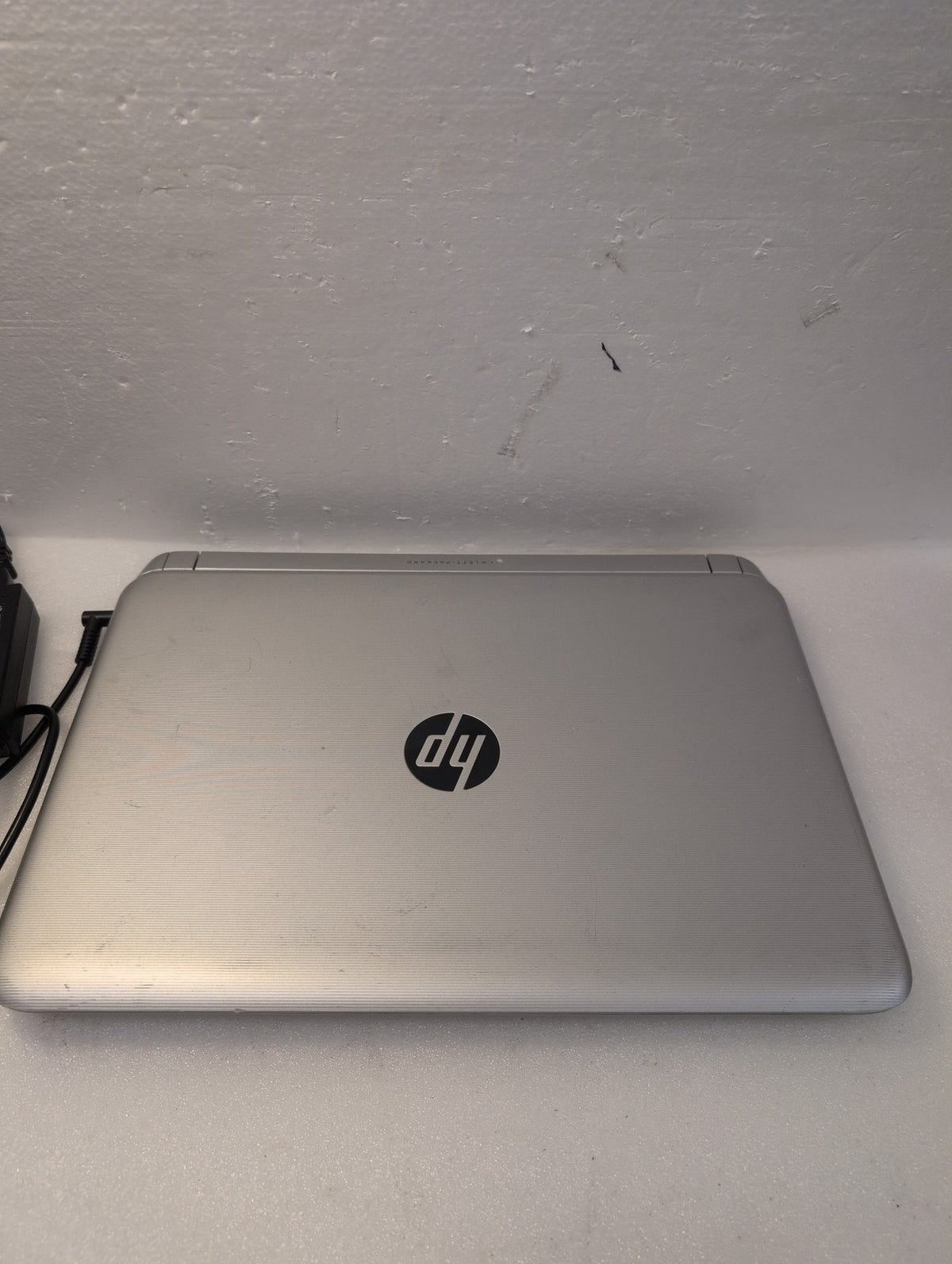 🎸 HP Pavilion 14" V148ca Touch Laptop Hexa-Core 2.0GHz CPU/8GB/ 1TB HDD /Win10