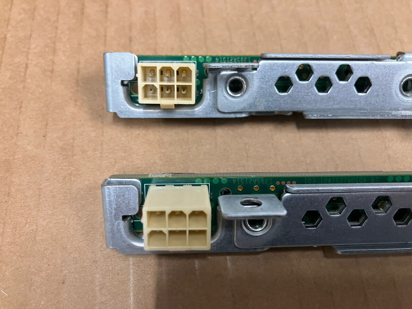 ~ 1x HP 532148-001 Server 2.5" SFF SAS Backplane Board For ProLiant DL360 G6 /G7